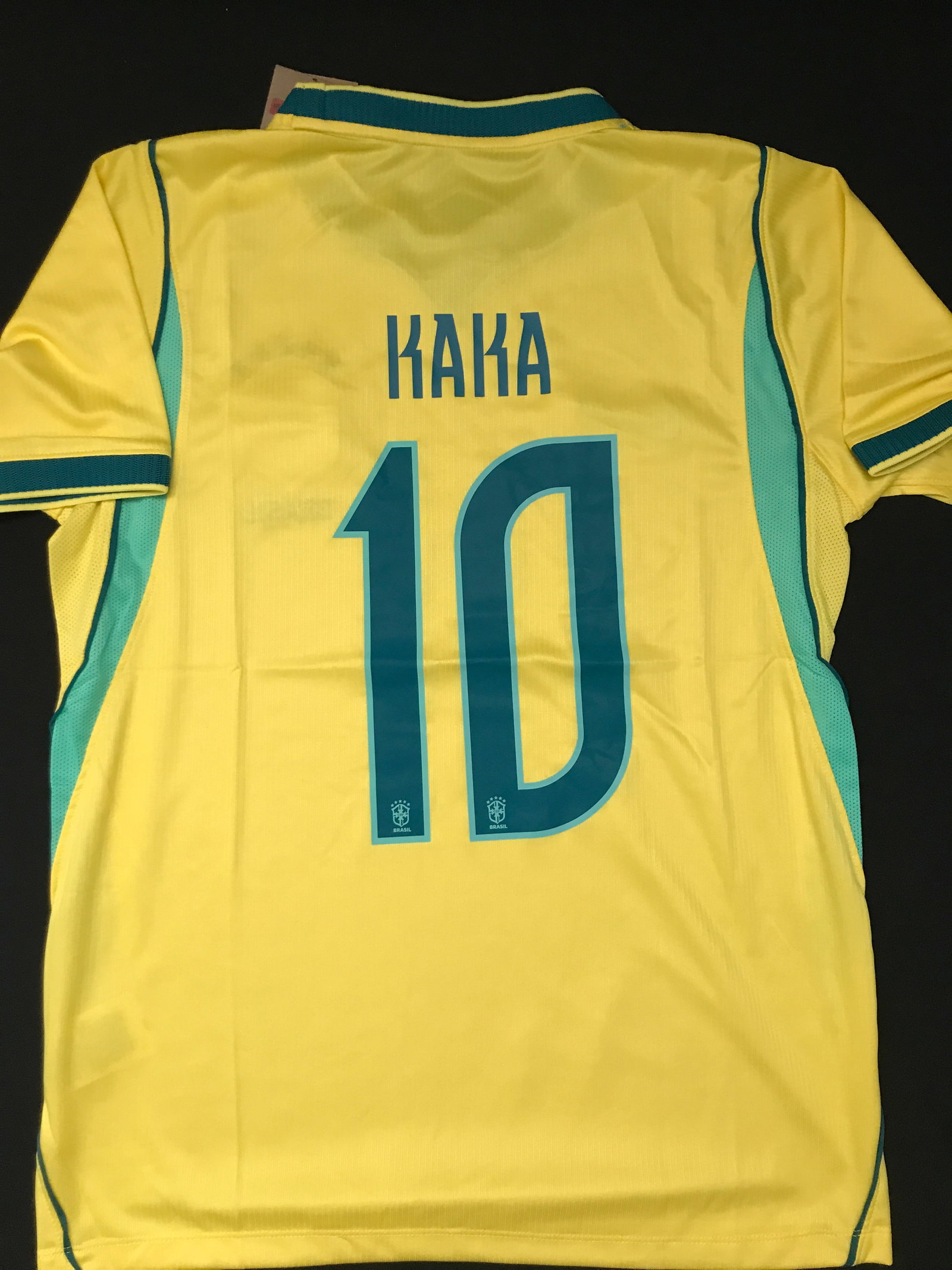 NEW WITH TAGS KAKA BRAZIL SOCCER JERSEY: Prices are in Canadian dollars