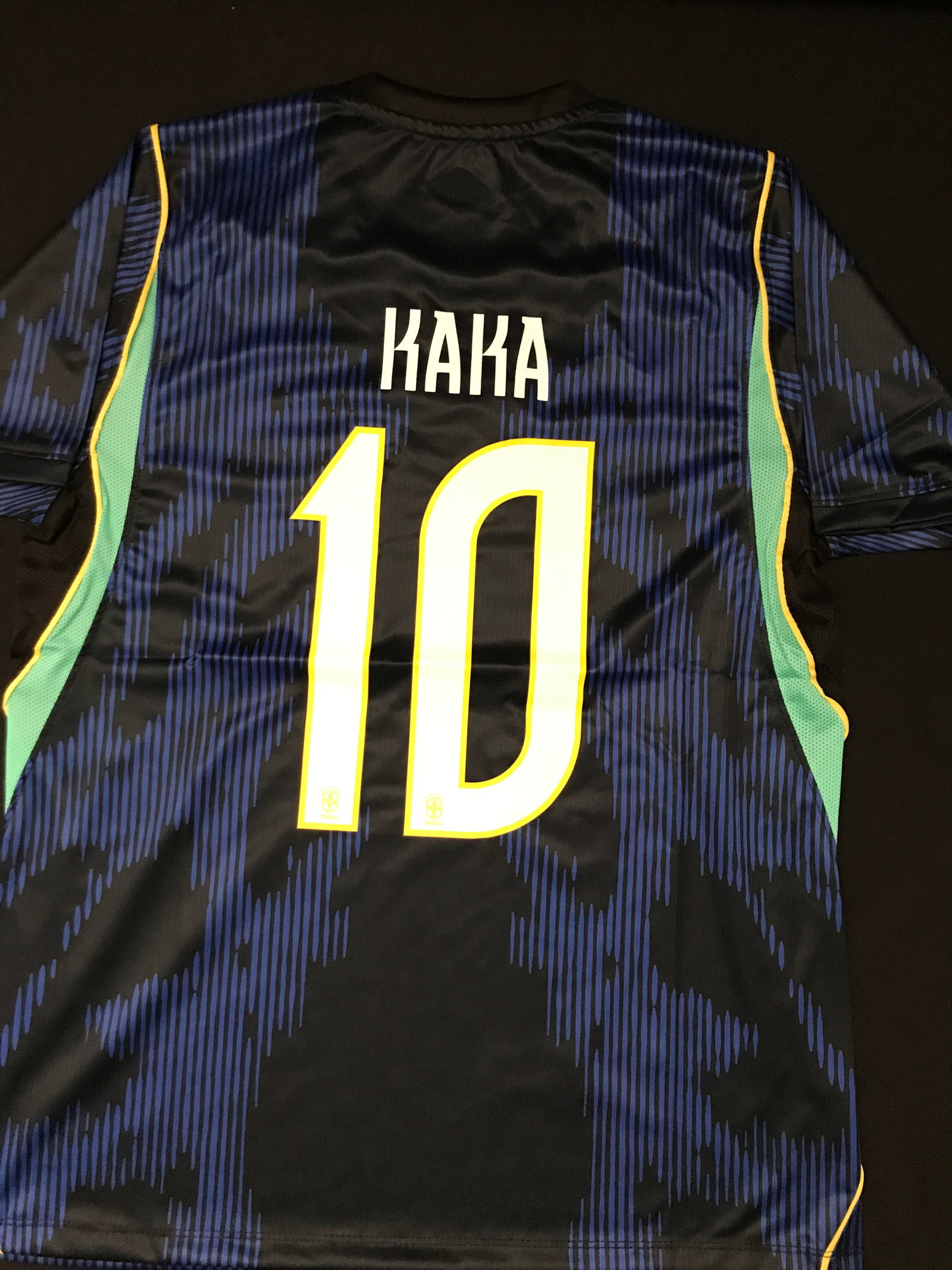 NEW WITH TAGS KAKA BRAZIL SOCCER JERSEY: Prices are in Canadian dollars