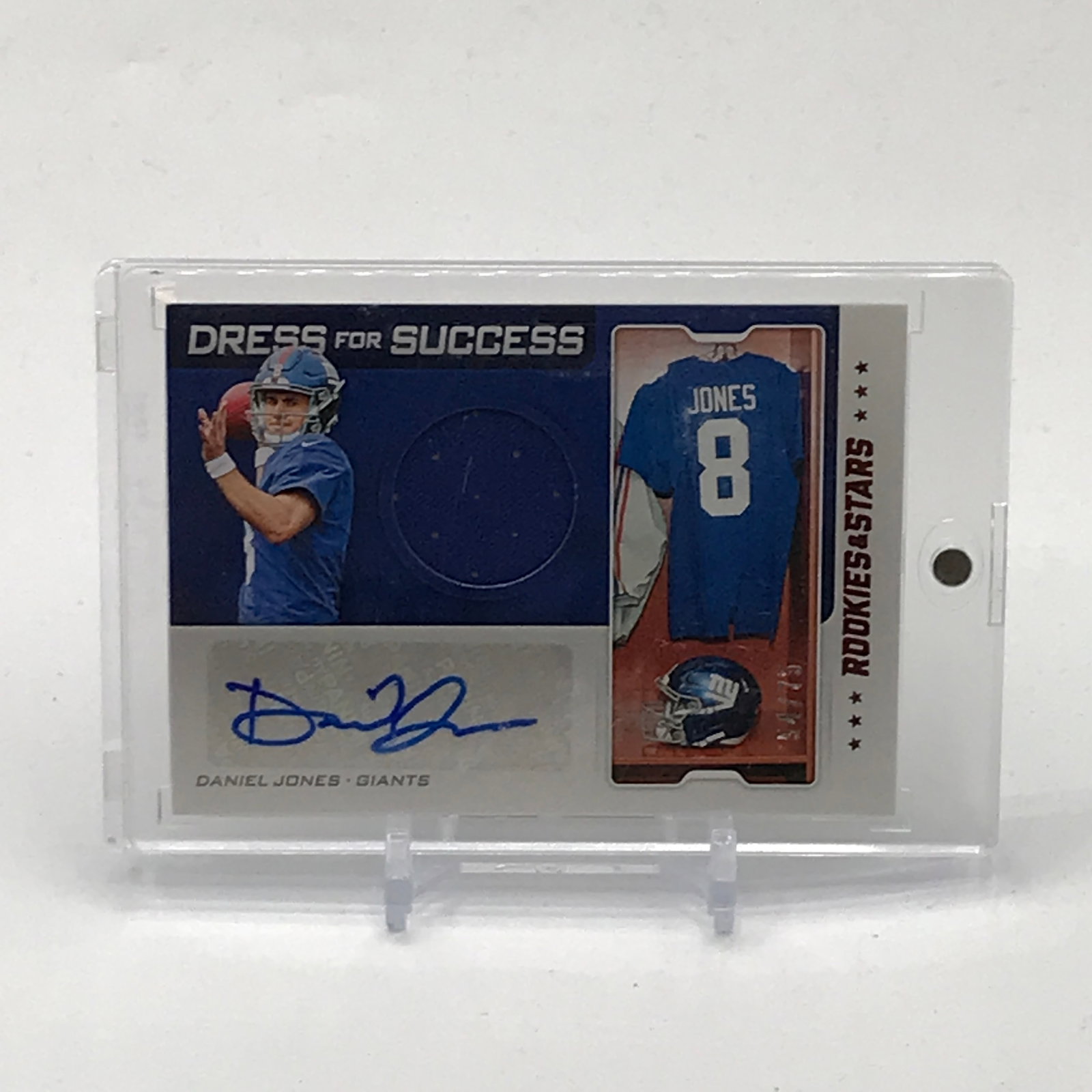 2019 PANINI ROOKIES AND STARS FOOTBALL DANIEL JONES SIGNED PATCH ROOKIE CARD 54/75: Prices are in Canadian dollars