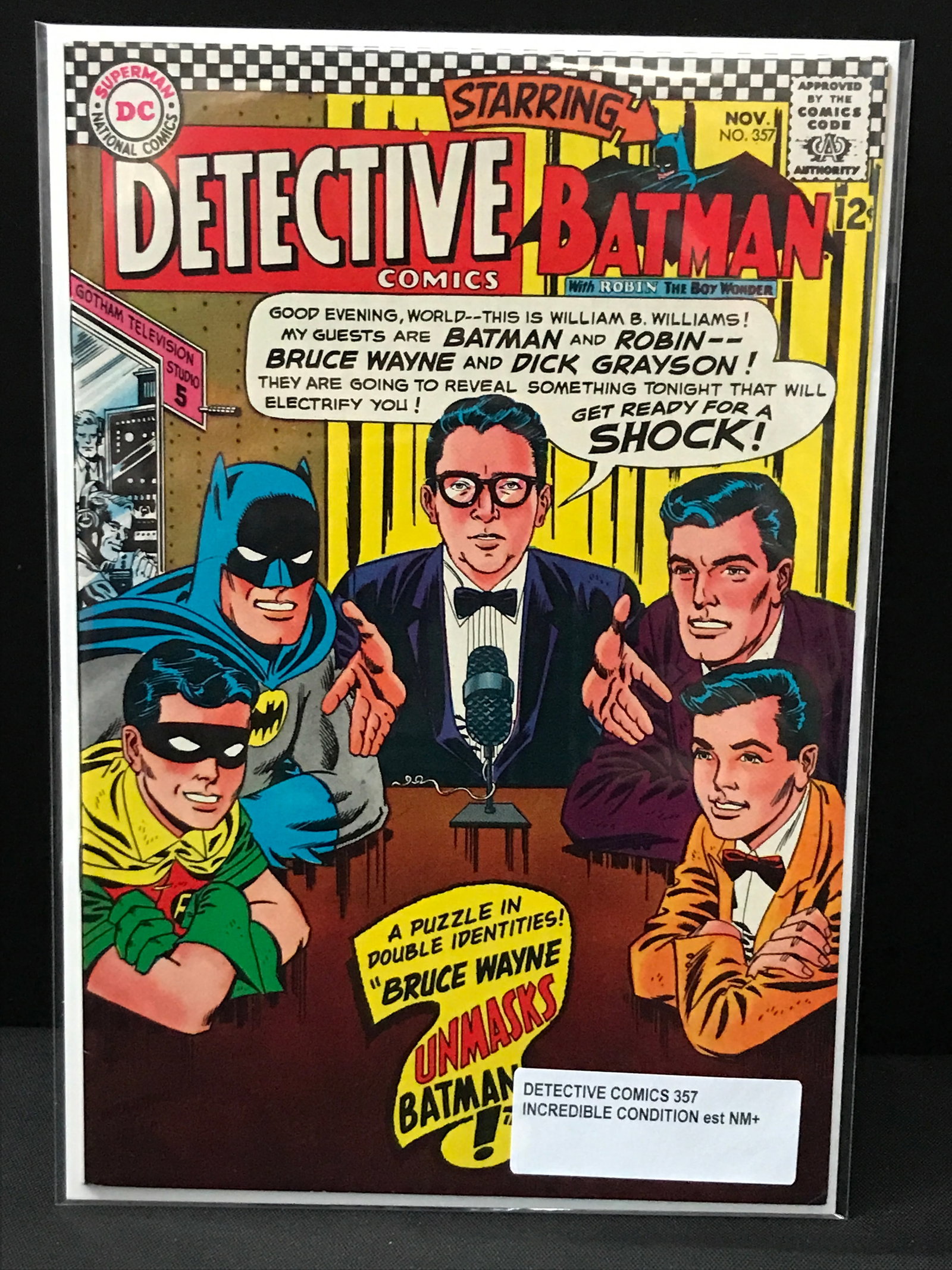 DETECTIVE COMICS #357 - DC COMICS (1 of 1)