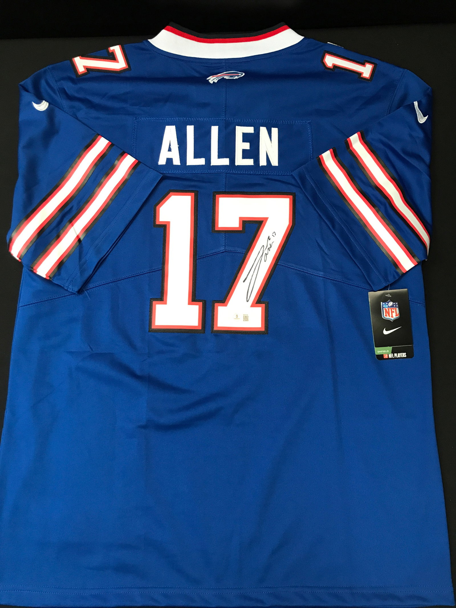 JOSH ALLEN SIGNED BUFFALO BILLS JERSEY - BECKETT COA (1 of 3)