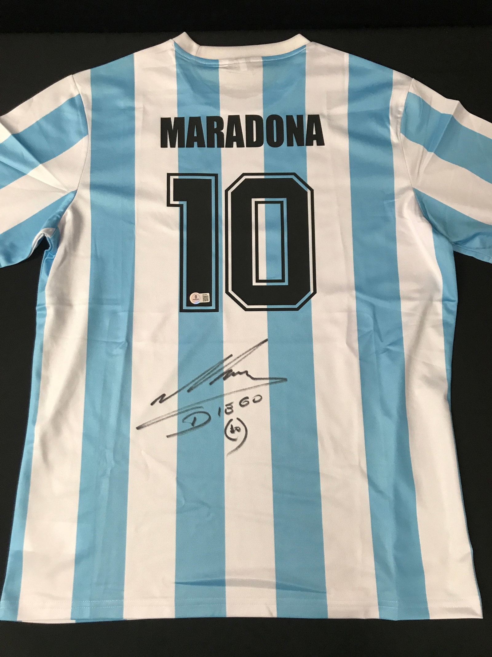 MARADONNA SIGNED ARGENTINA SOCCER JERSEY - BECKETT COA: Prices are in Canadian dollars