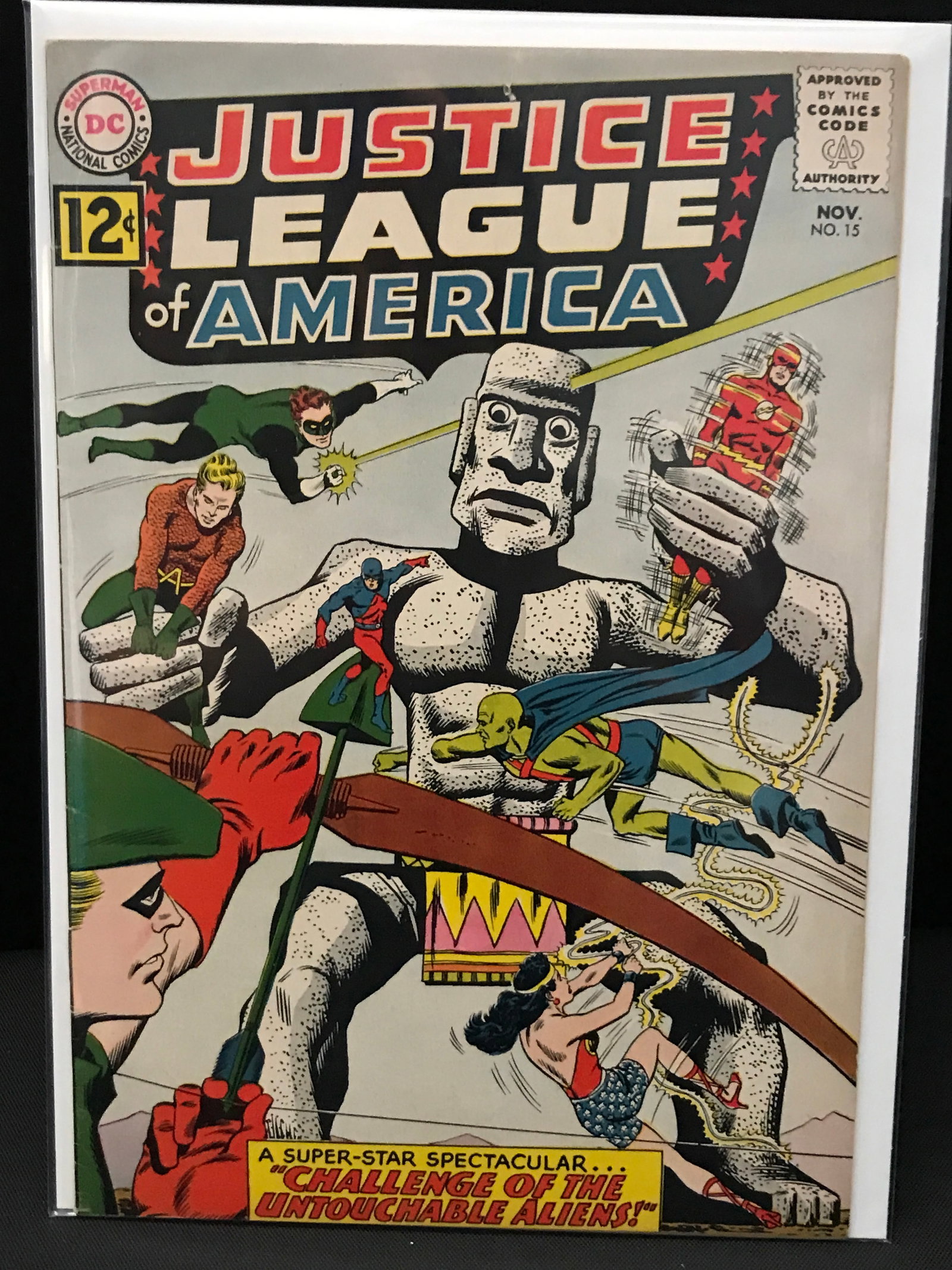 JUSTICE LEAGUE OF AMERICA #15 - DC COMICS: Prices are in Canadian dollars