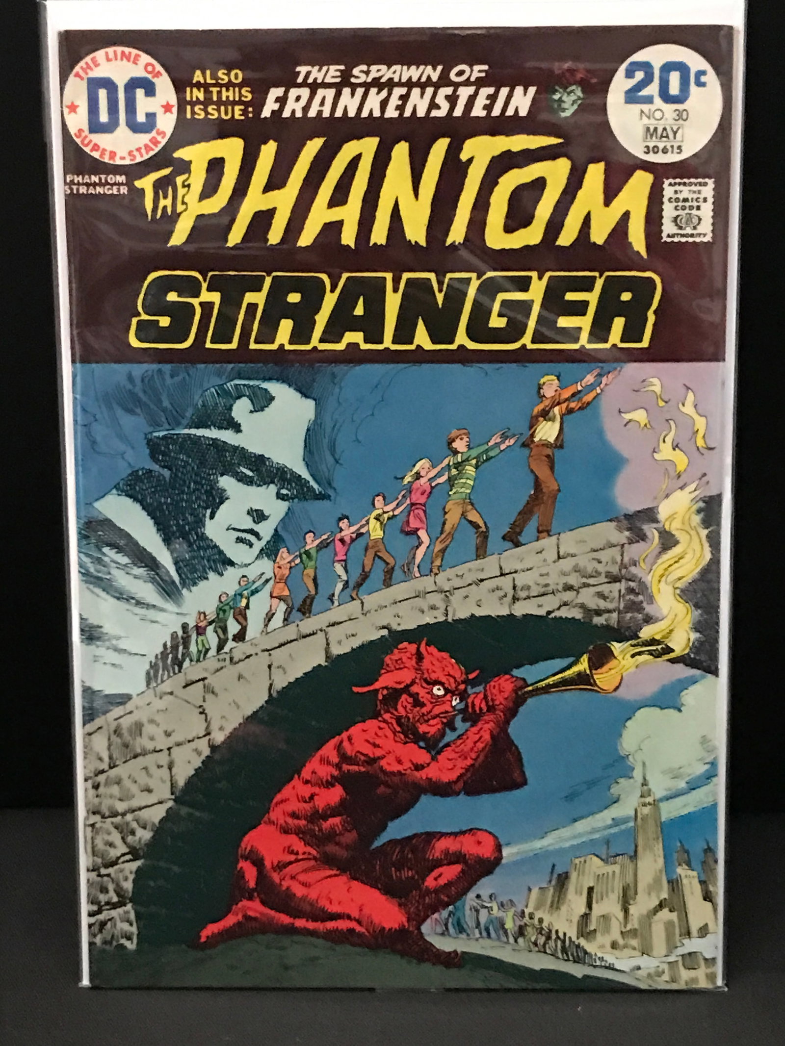 THE PHANTOM STRANGER #30 - DC COMICS (1 of 1)