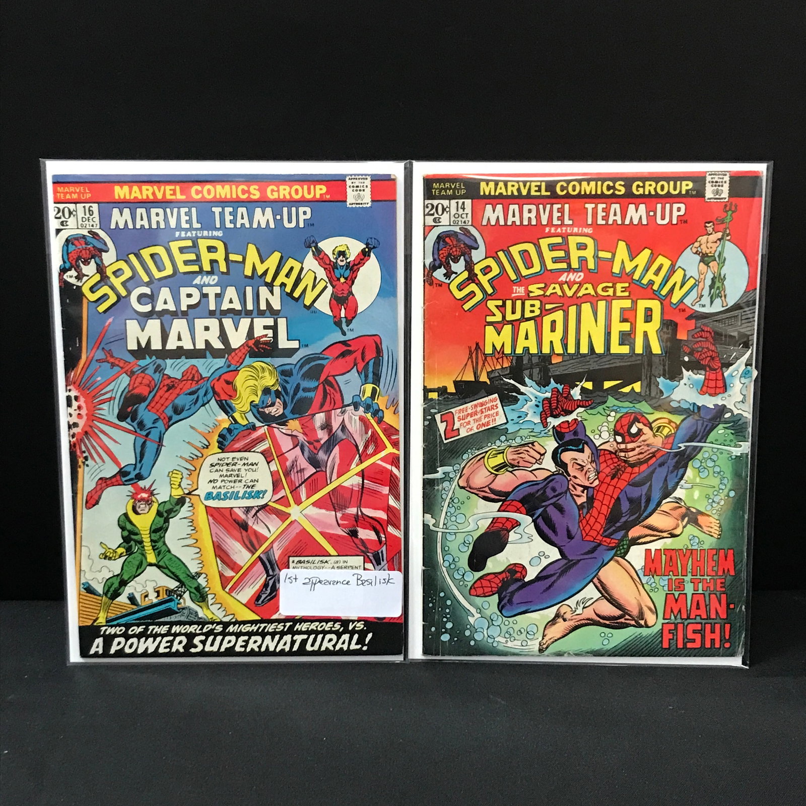 LOT OF 2 MARVEL TEAMUP COMICS - MARVEL COMICS: Prices are in Canadian dollars