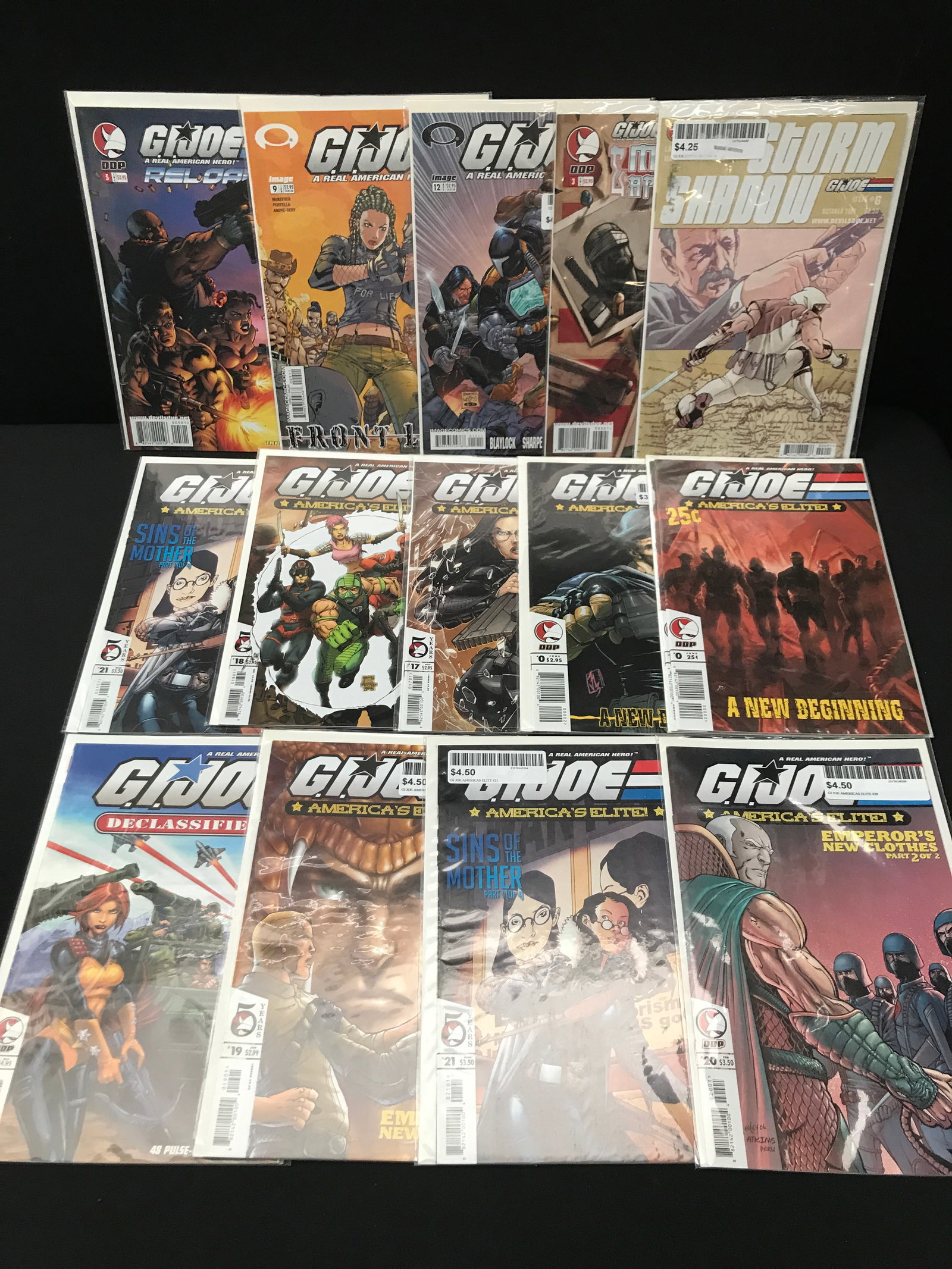 LOT OF 14 COMICS FEATURING G.I. JOE - MARVEL COMICS (1 of 1)