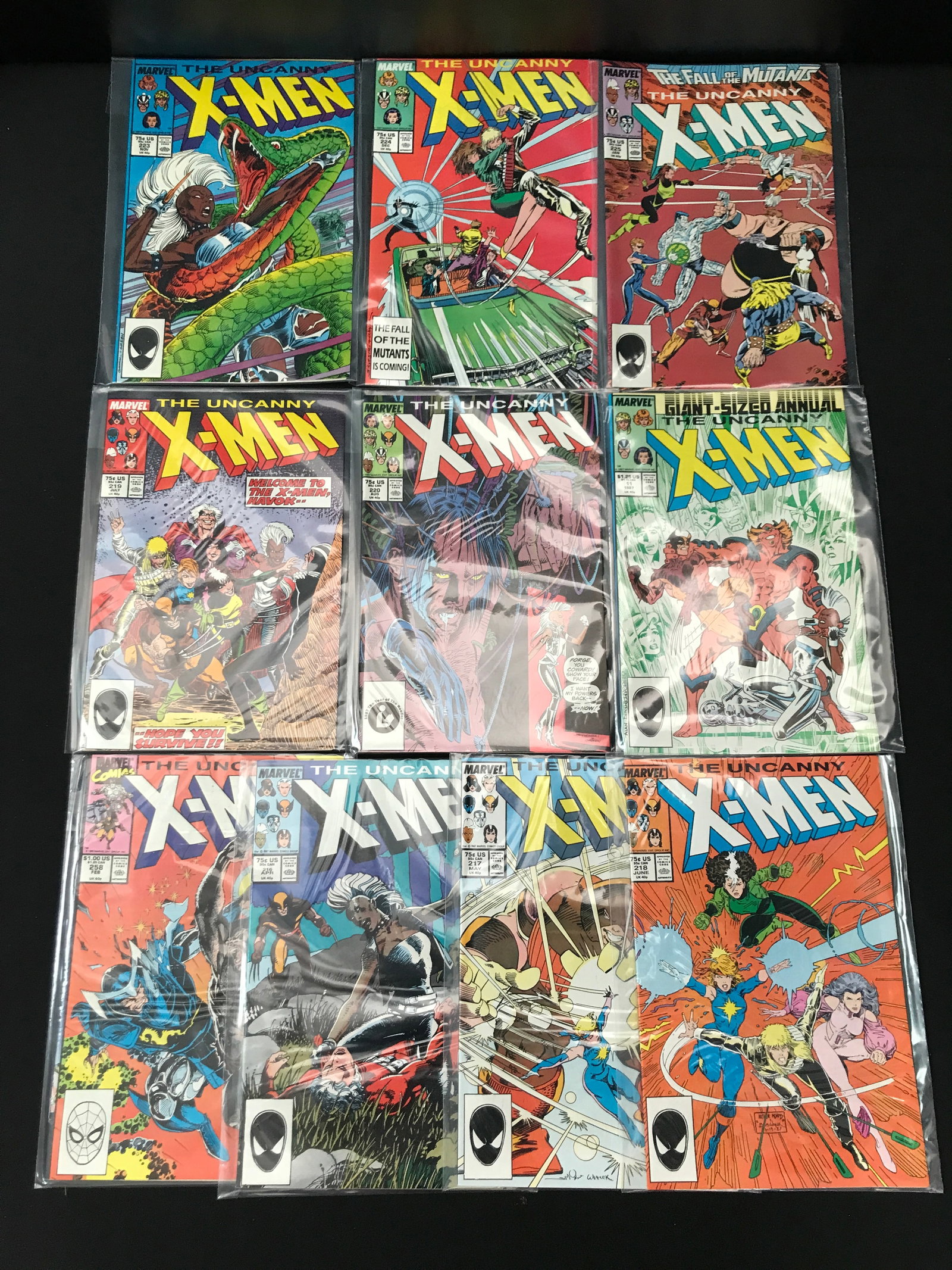 LOT OF 10 UNCANNY X-MEN COMICS - MARVEL COMICS: Prices are in Canadian Dollars
