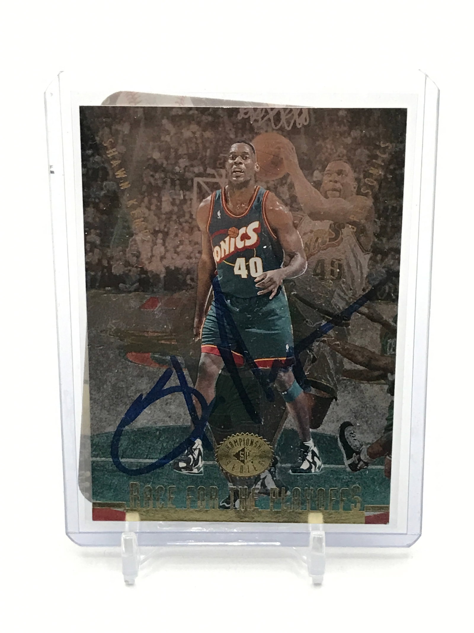 SHAWN KEMP SIGNED TRADING CARD - RED CARPET COA: Prices are in Canadian dollars