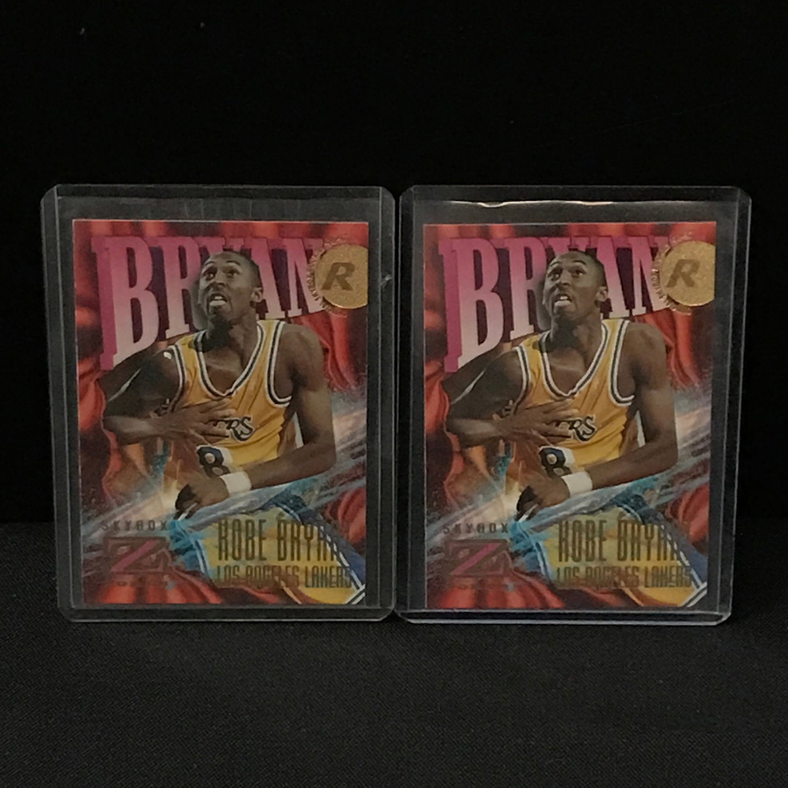 LOT OF 2 SKYBOX KOBE BRYANT TRADING CARDS (1 of 1)