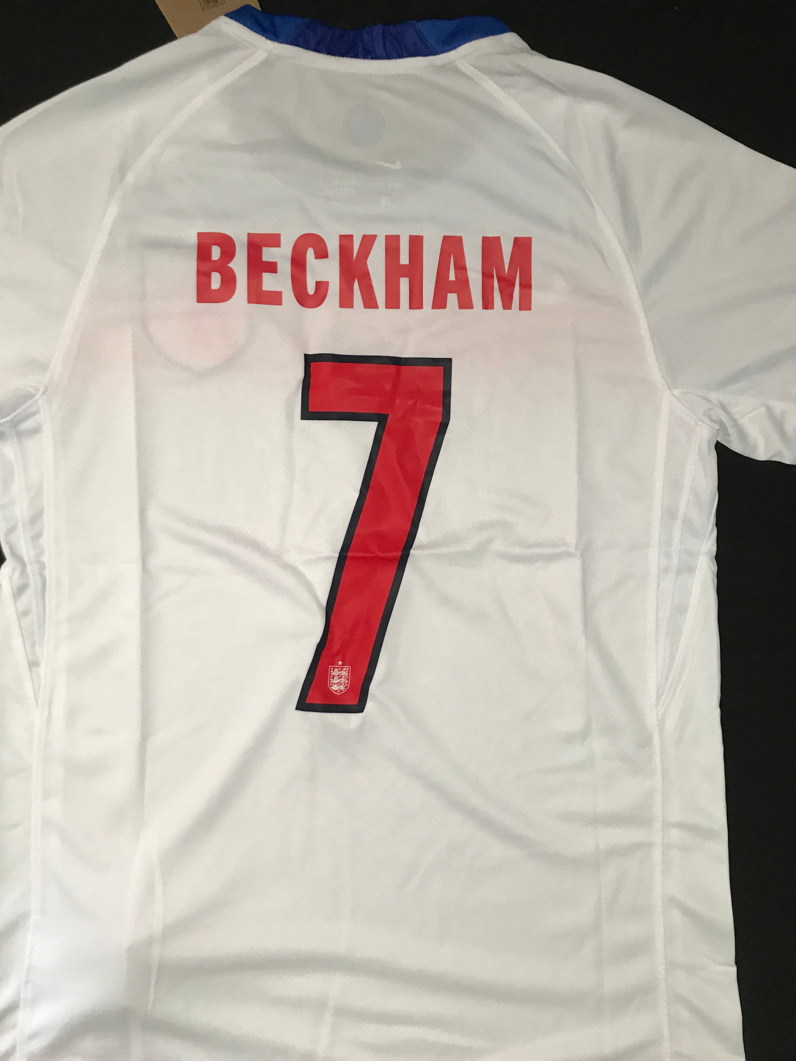 DAVID BECKHAM ENGLAND NEW WITH TAGS SOCCER JERSEY: Prices are in Canadian dollars