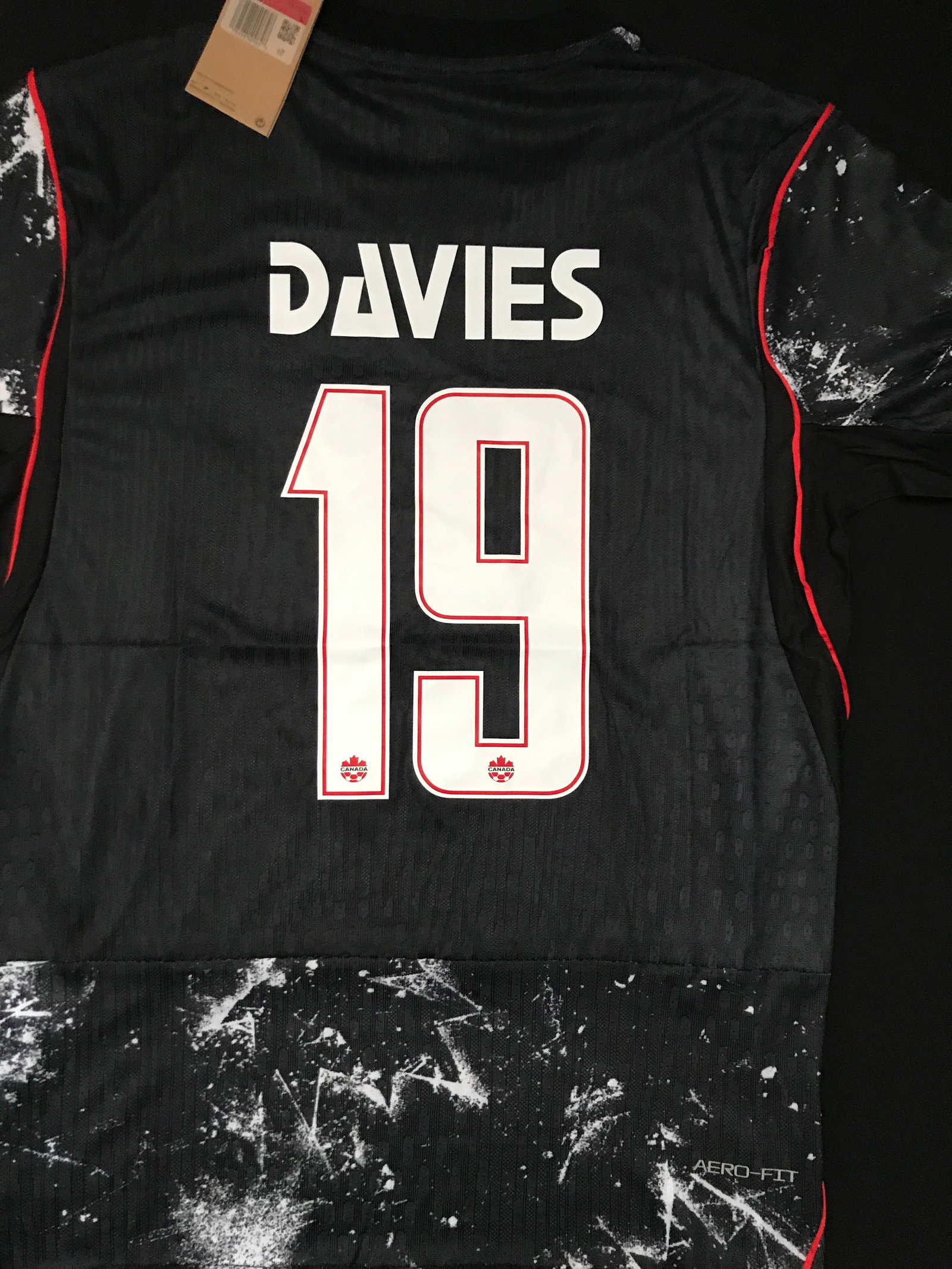 ALPHONSO DAVIES CANADA NEW WITH TAGS SOCCER JERSEY: Prices are in Canadian dollars