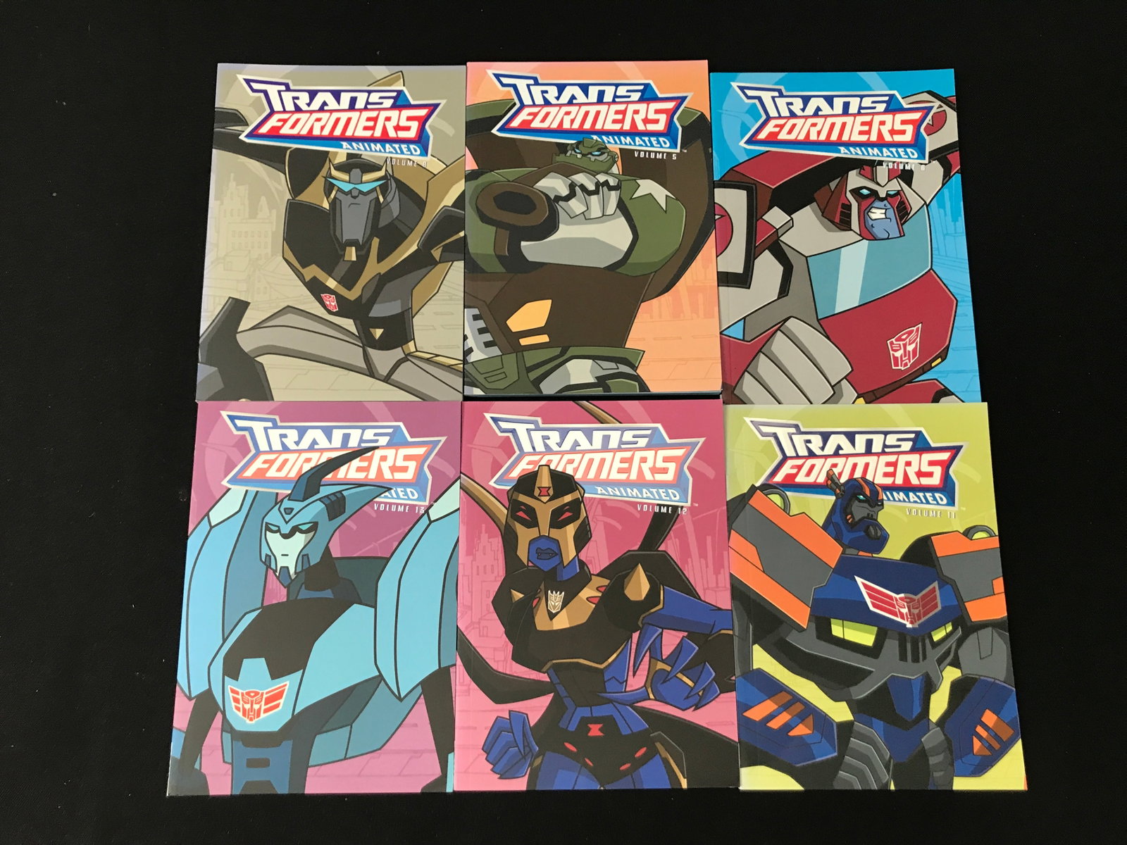 LOT OF 6 TRANSFORMERS ANIMATED COMICS (1 of 1)