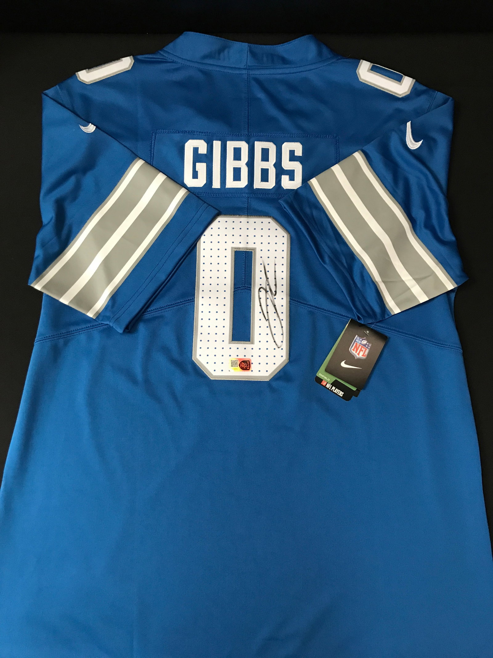 JAHMYR GIBBS SIGNED DETROIT LIONS CUSTOM JERSEY - ELITE COA: Prices are in Canadian dollars