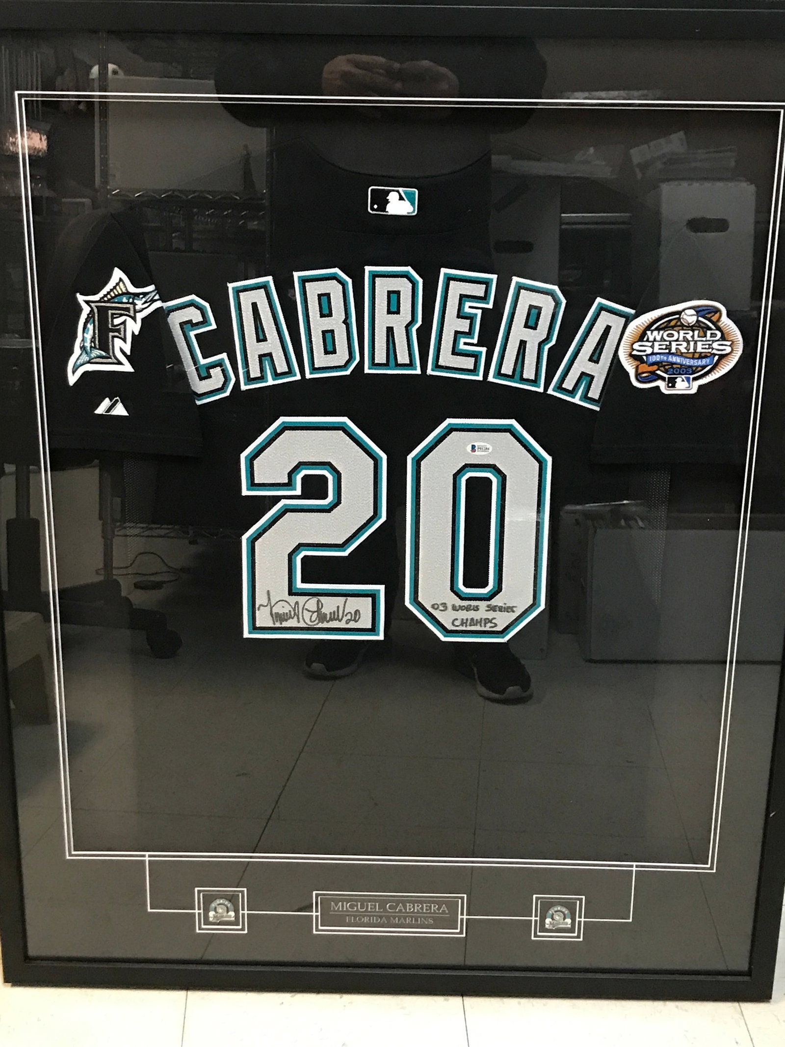 MIGUEL CABRERA SIGNED AND FRAMED FLORIDA MARLINS JERSEY - BECKETT COA: Prices are in Canadian dollars