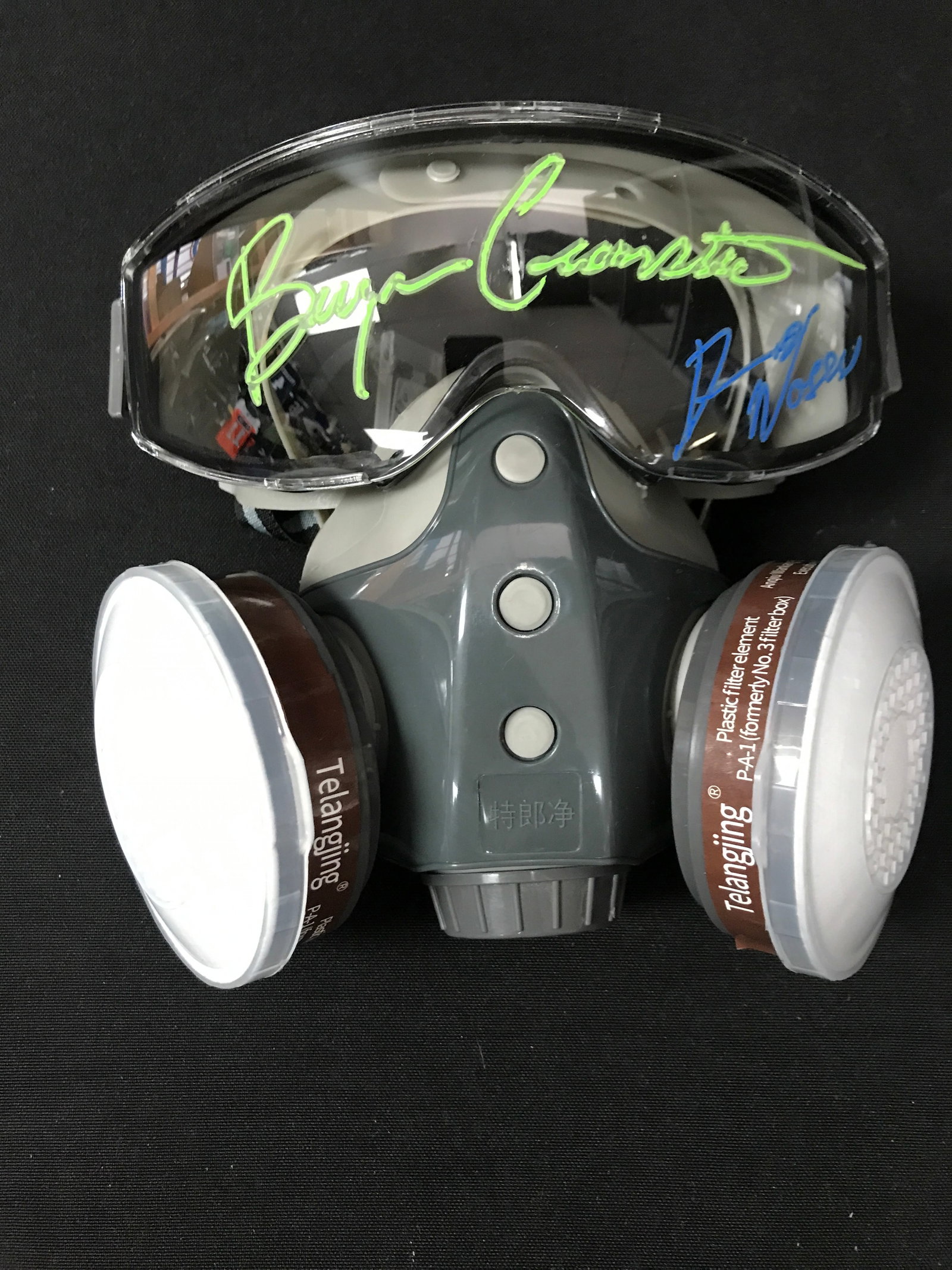 BRYAN CRANSTON AND DEAN NORRIS DUAL SIGNED GASMASK - WWOC KB COA: Prices are in Canadian dollars