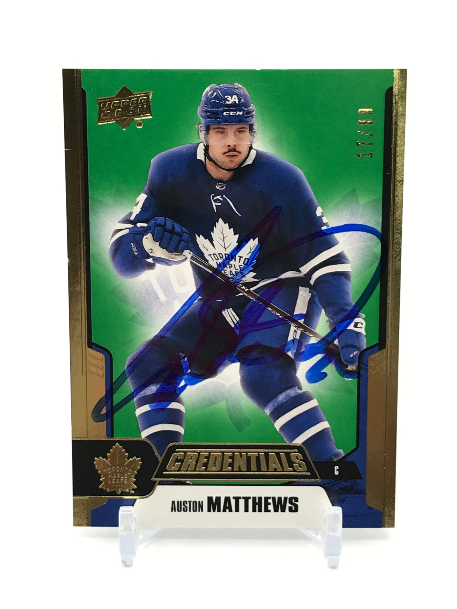 AUSTON MATTHEWS SIGNED UPPER DECK CREDENTIALS GREEN TRADING CARD 17/99: Prices are in Canadian dollars