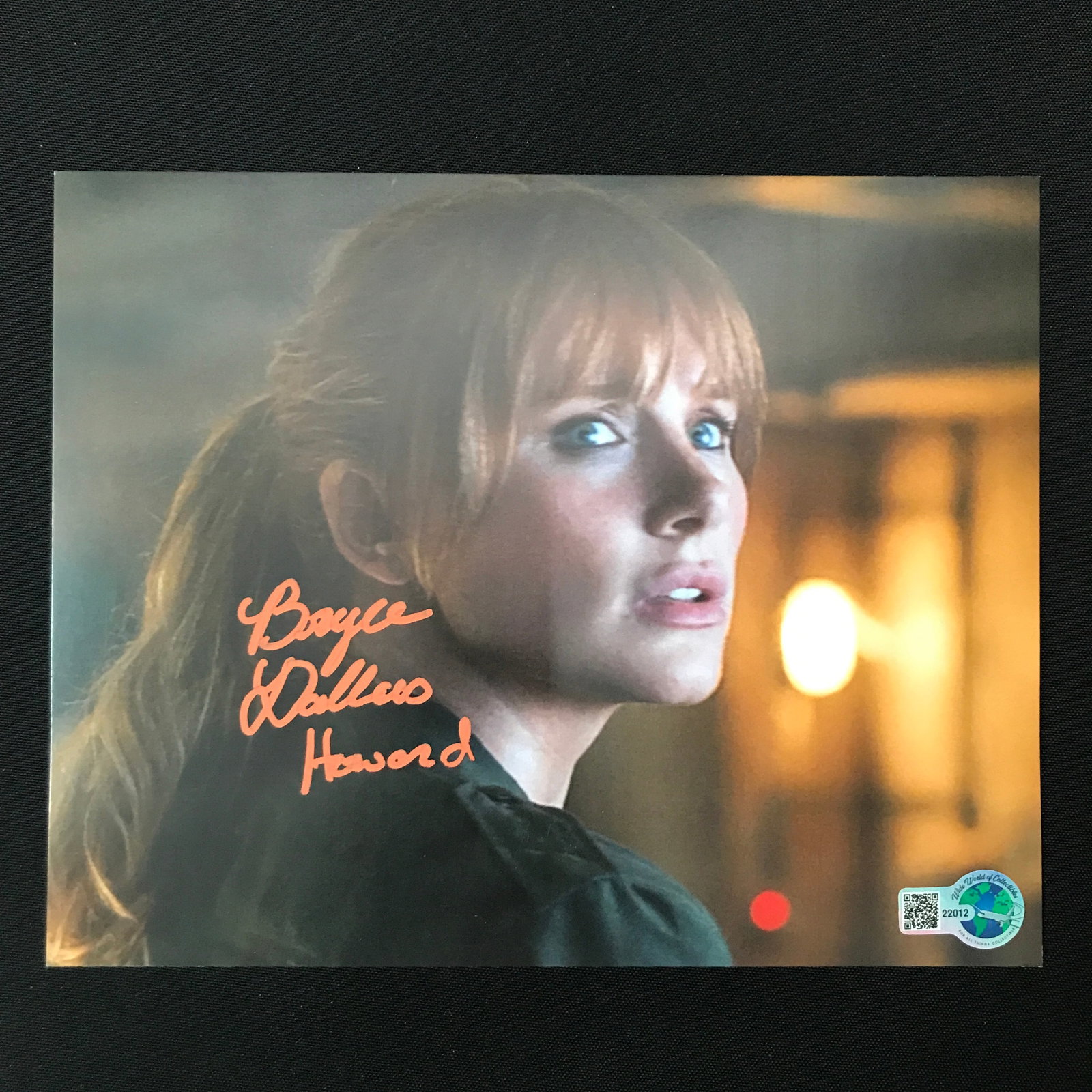 BRYCE DALLAS HOWARD SIGNED JURRASIC PARK 8X10 - WWOC COA: Prices are in Canadian dollars