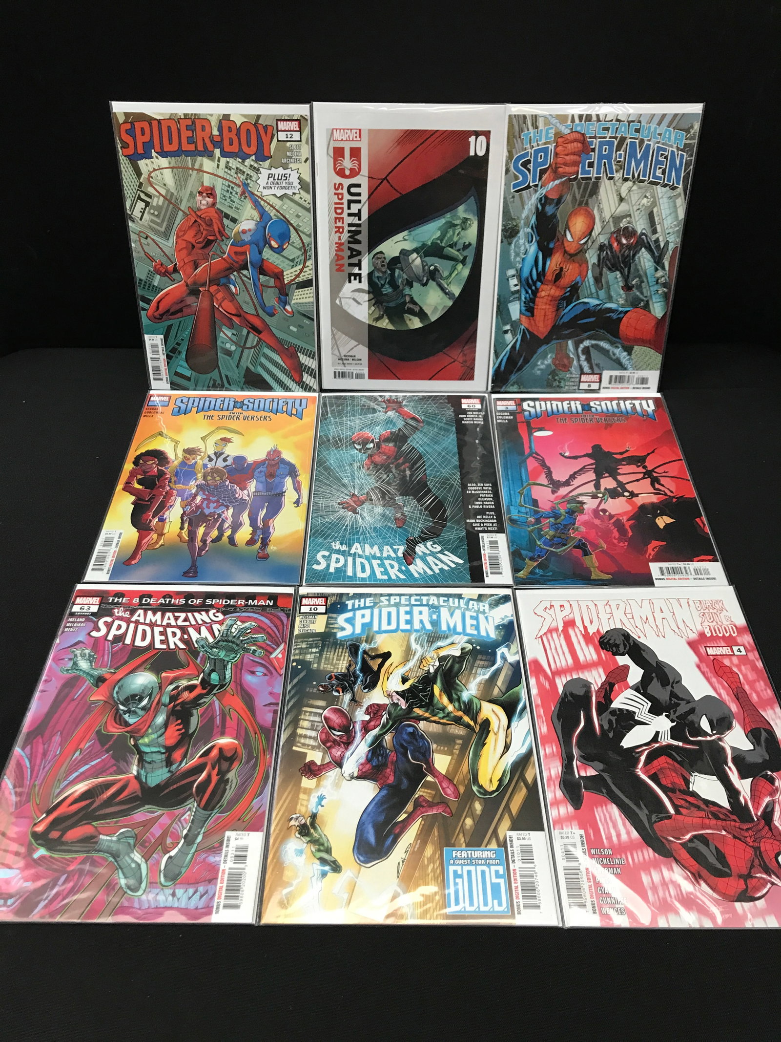LOT OF 9 COMICS FEATURING SPIDERMAN - MARVEL COMICS (1 of 1)