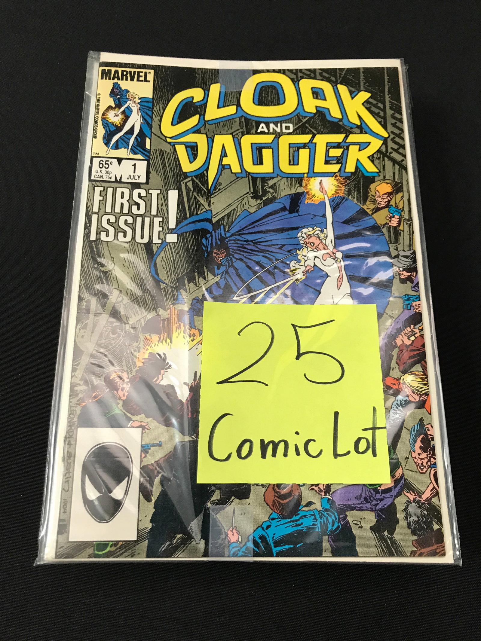 LOT OF 25 COMICS BAGGED AND BOARDED (MAINLY SUPERHERO): Prices are in Canadian dollars