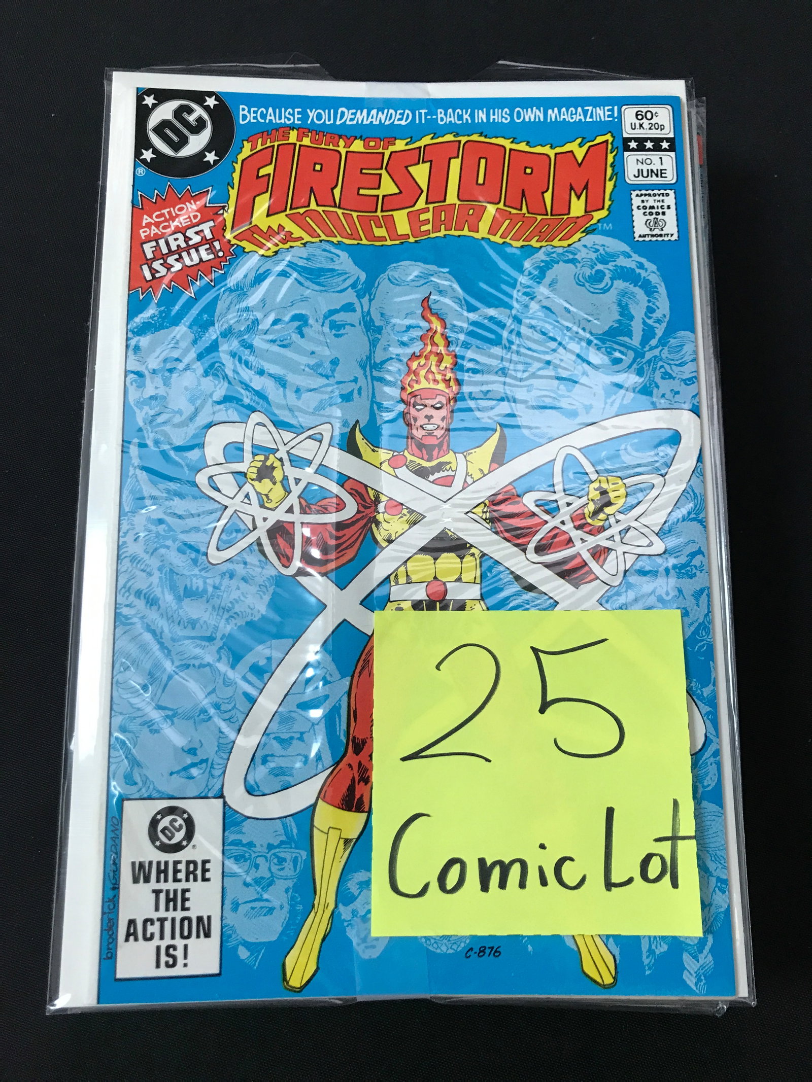 LOT OF 25 COMICS BAGGED AND BOARDED (MAINLY SUPERHERO): Prices are in Canadian Dollars