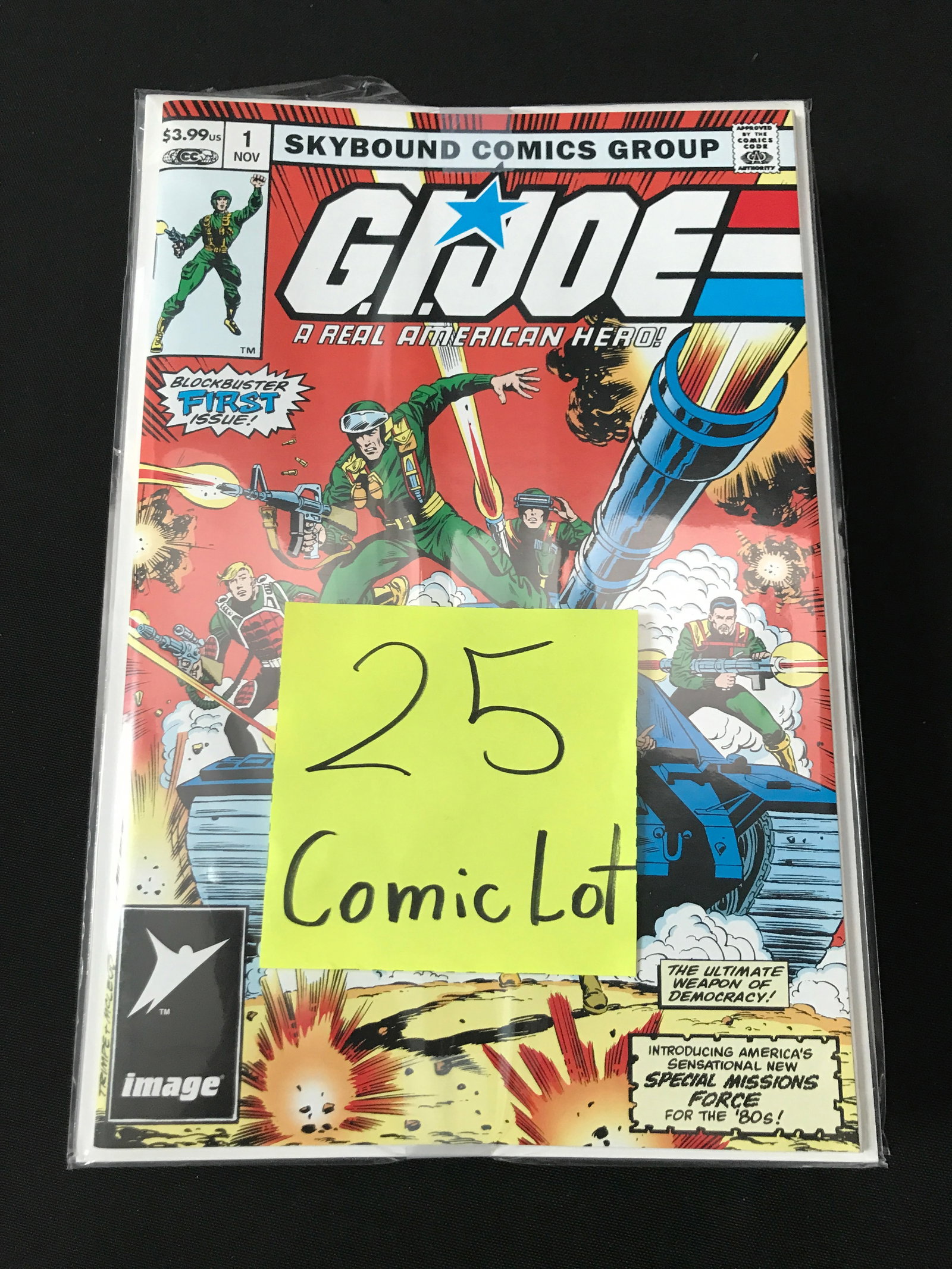 LOT OF 25 COMICS BAGGED AND BOARDED (MAINLY SUPERHERO) (1 of 1)