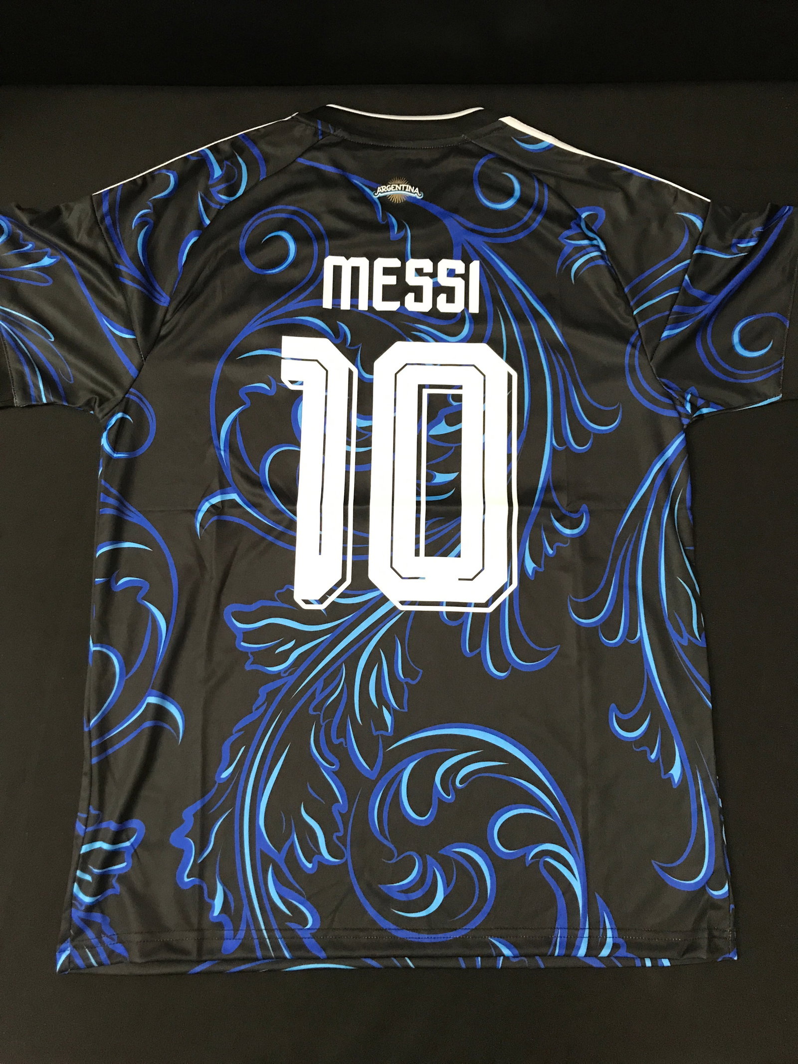 LIONEL MESSI ARGENTINA SOCCER JERSEY NEW WITH TAGS: Prices are in Canadian dollars