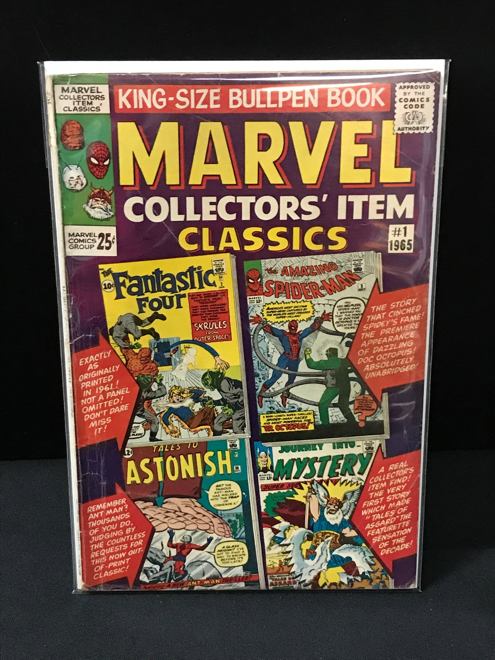 MARVEL COLLECTORS' ITEM CLASSICS KING SIZE BULLPEN BOOK - MARVEL COMICS (1 of 1)
