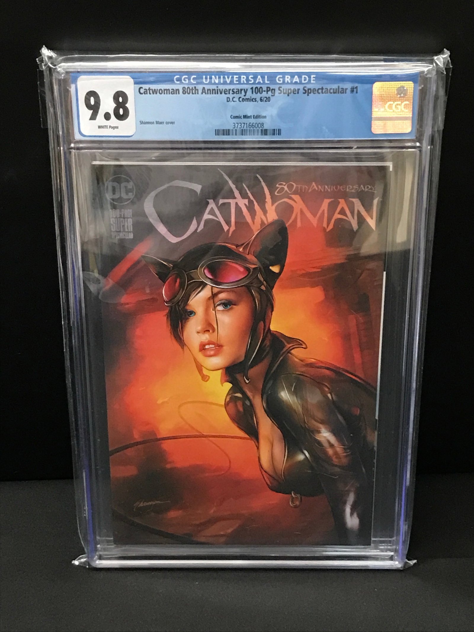 CATWOMAN 80TH ANNIVERSARY 100-PG SUPER SPECTACULAR #1 BY DC COMICS- CGC GRADE 9.8 (1 of 1)