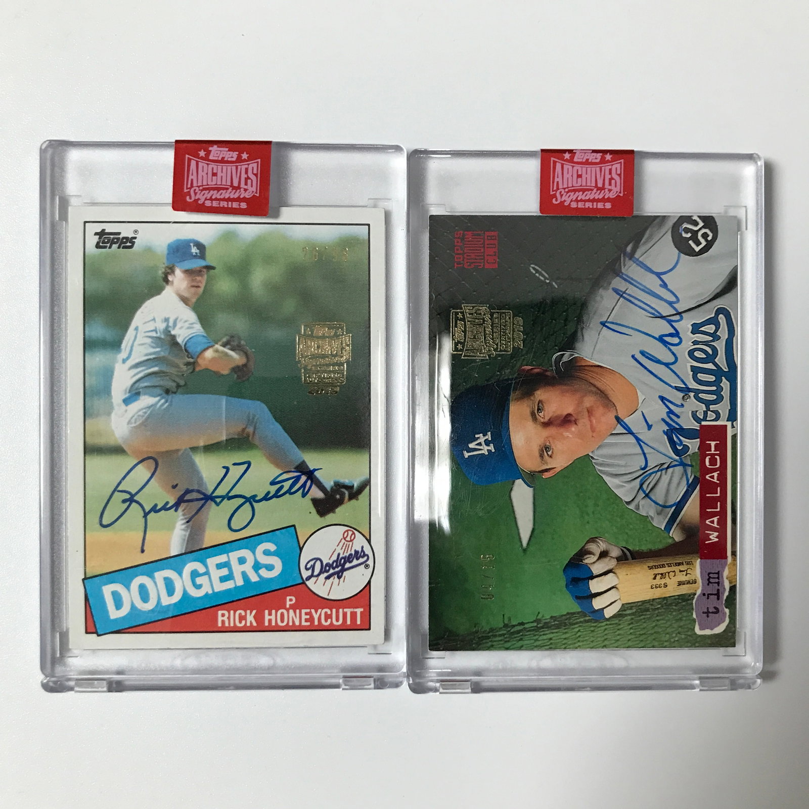 LOT OF 2 TOPPS ARCHIVES SIGNATURE SERIES SIGNED BASEBALL TRADING CARDS: Prices are in Canadian dollars