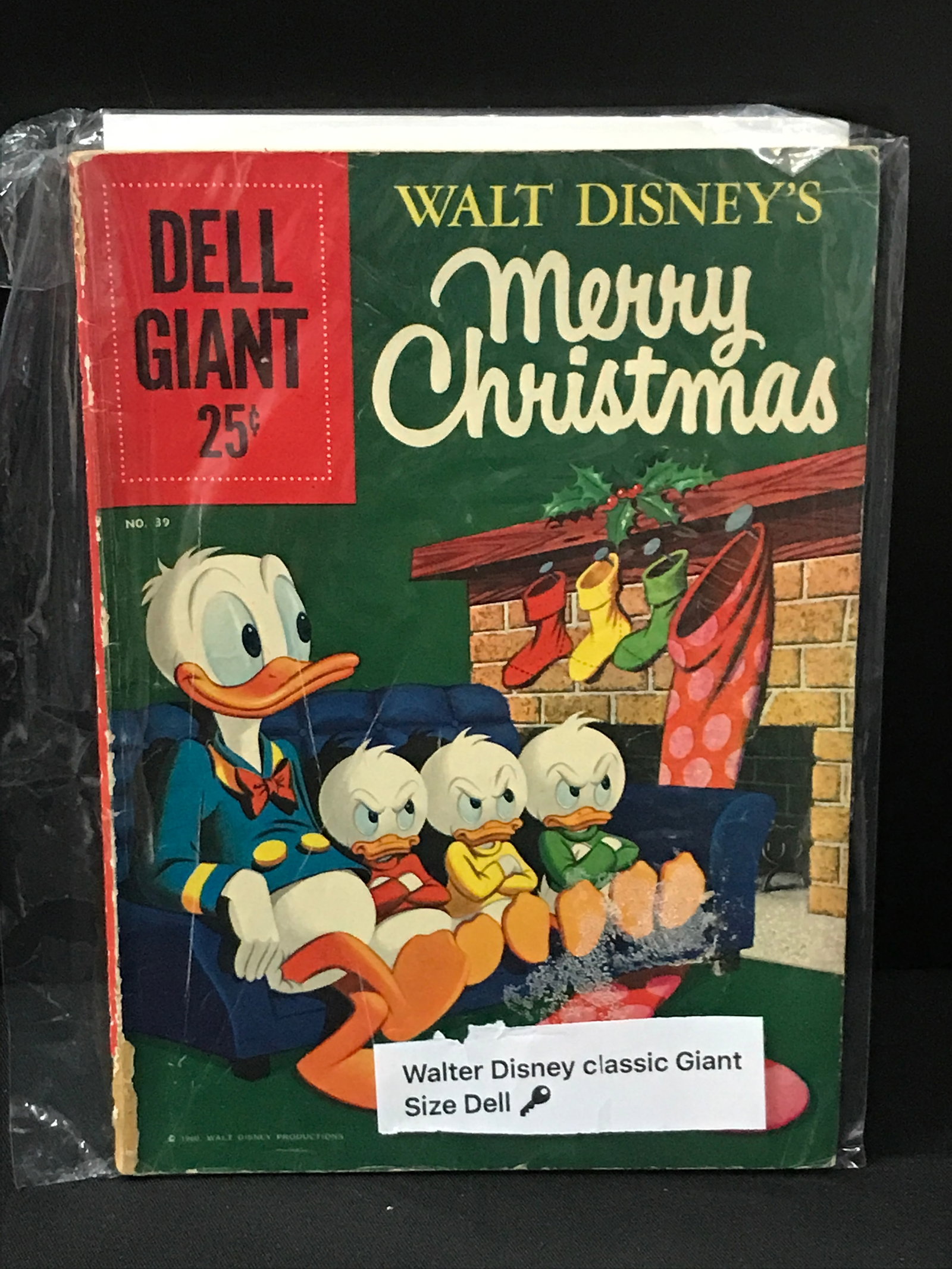 WALT DISNEY'S MERRY CHRISTMAS GIANT ISSUE - DELL COMICS: Prices are in Canadian dollars