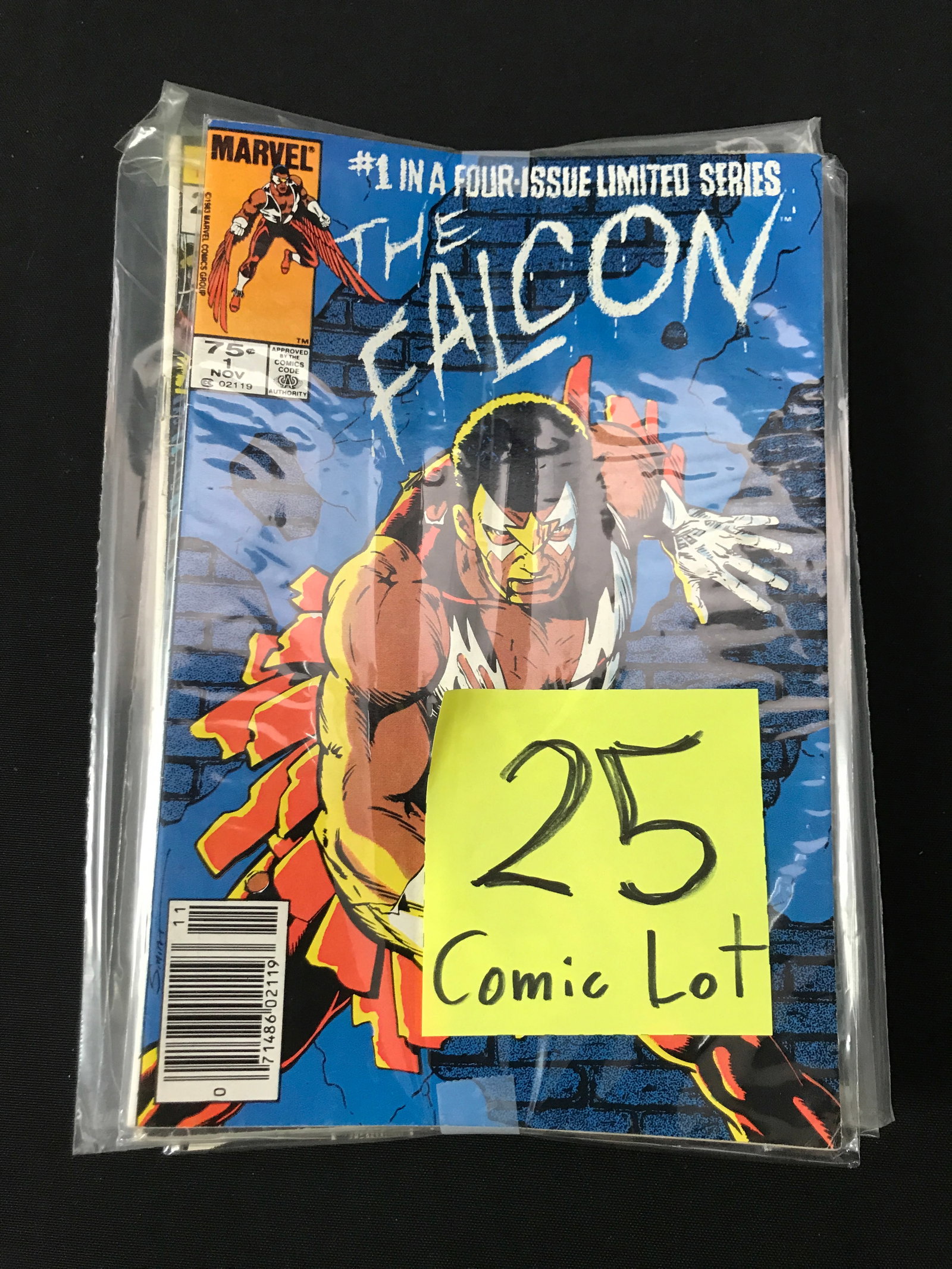 LOT OF 25 COMICS BAGGED AND BOARDED MAINLY SUPERHERO: Prices are in Canadian dollars