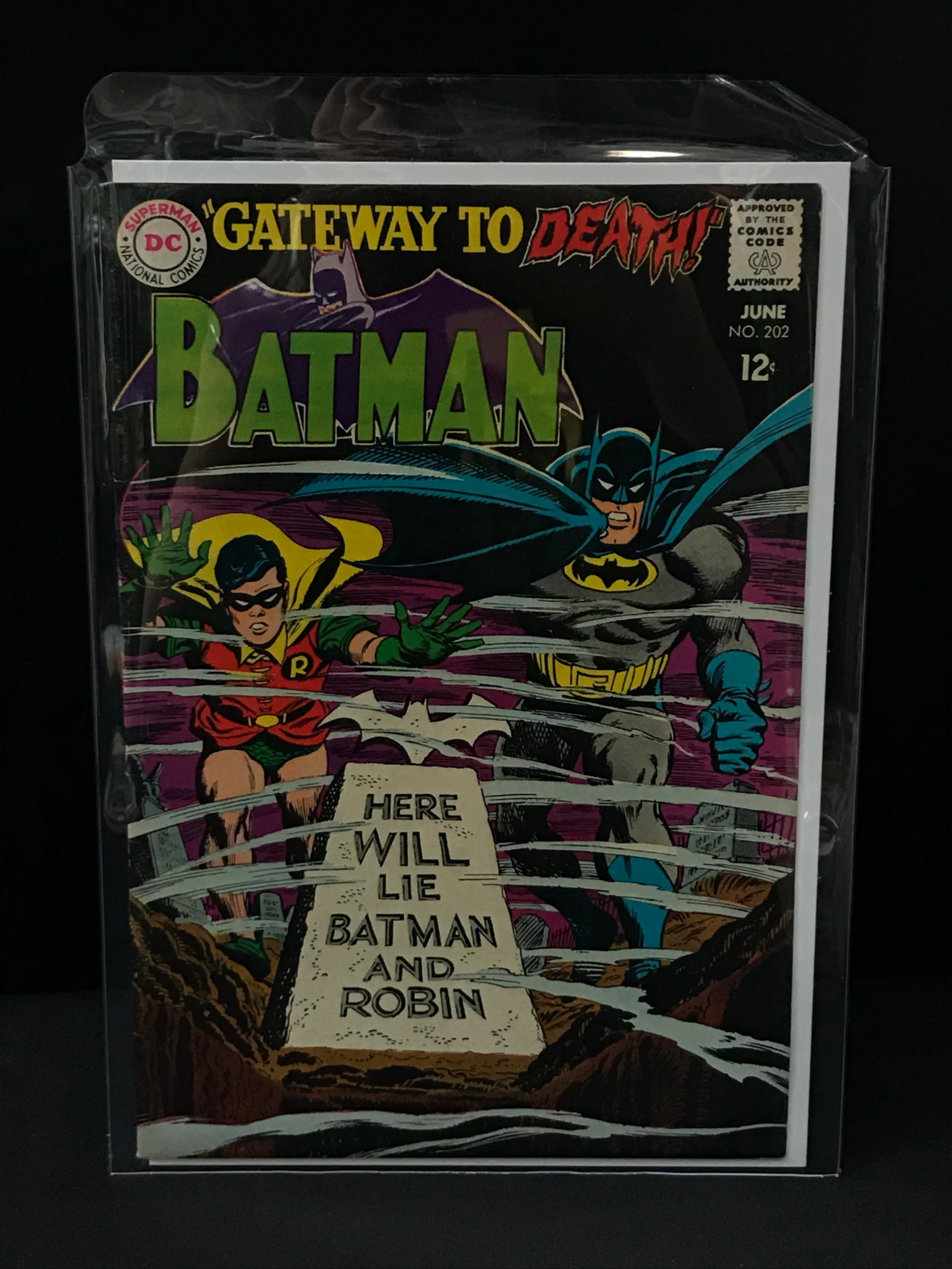 BATMAN #202 - DC COMICS (1 of 1)