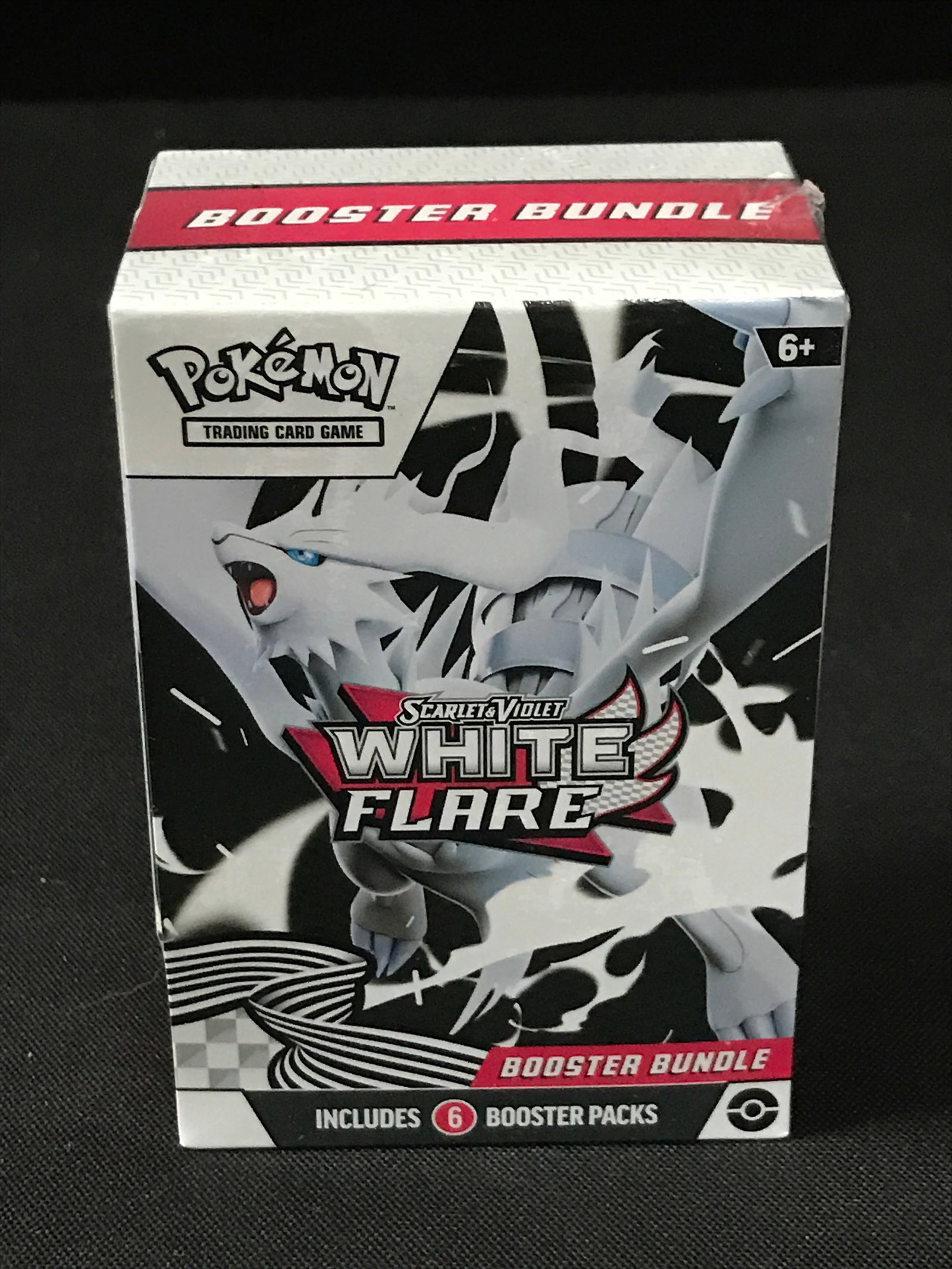 POKEMON TCG WHITE FLAIR ENGLISH SEALED TRADING CARD BOX (1 of 1)