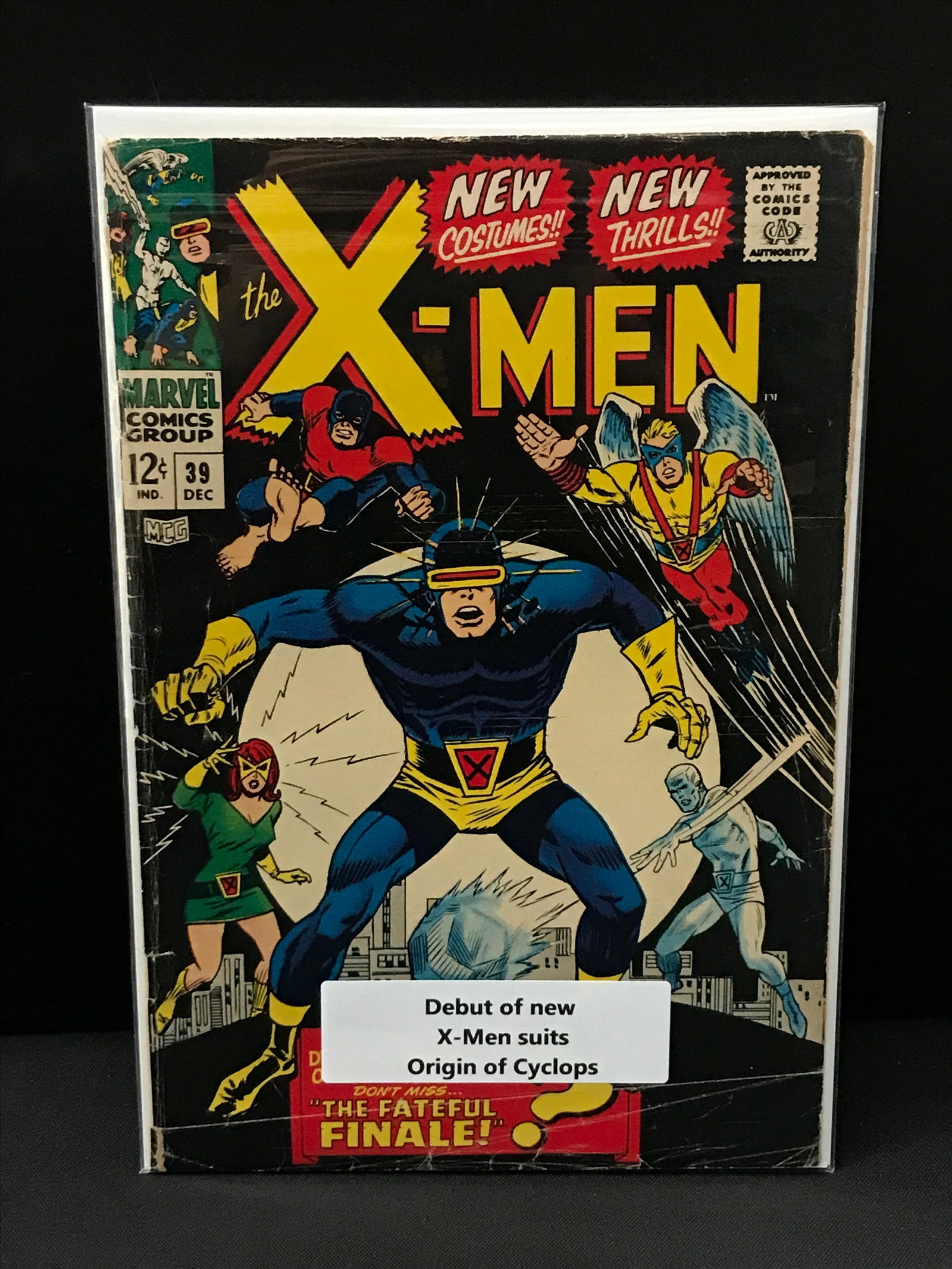 X-MEN #39 ORIGIN OF CYCLOPS - MARVEL COMICS: Prices are in Canadian dollars