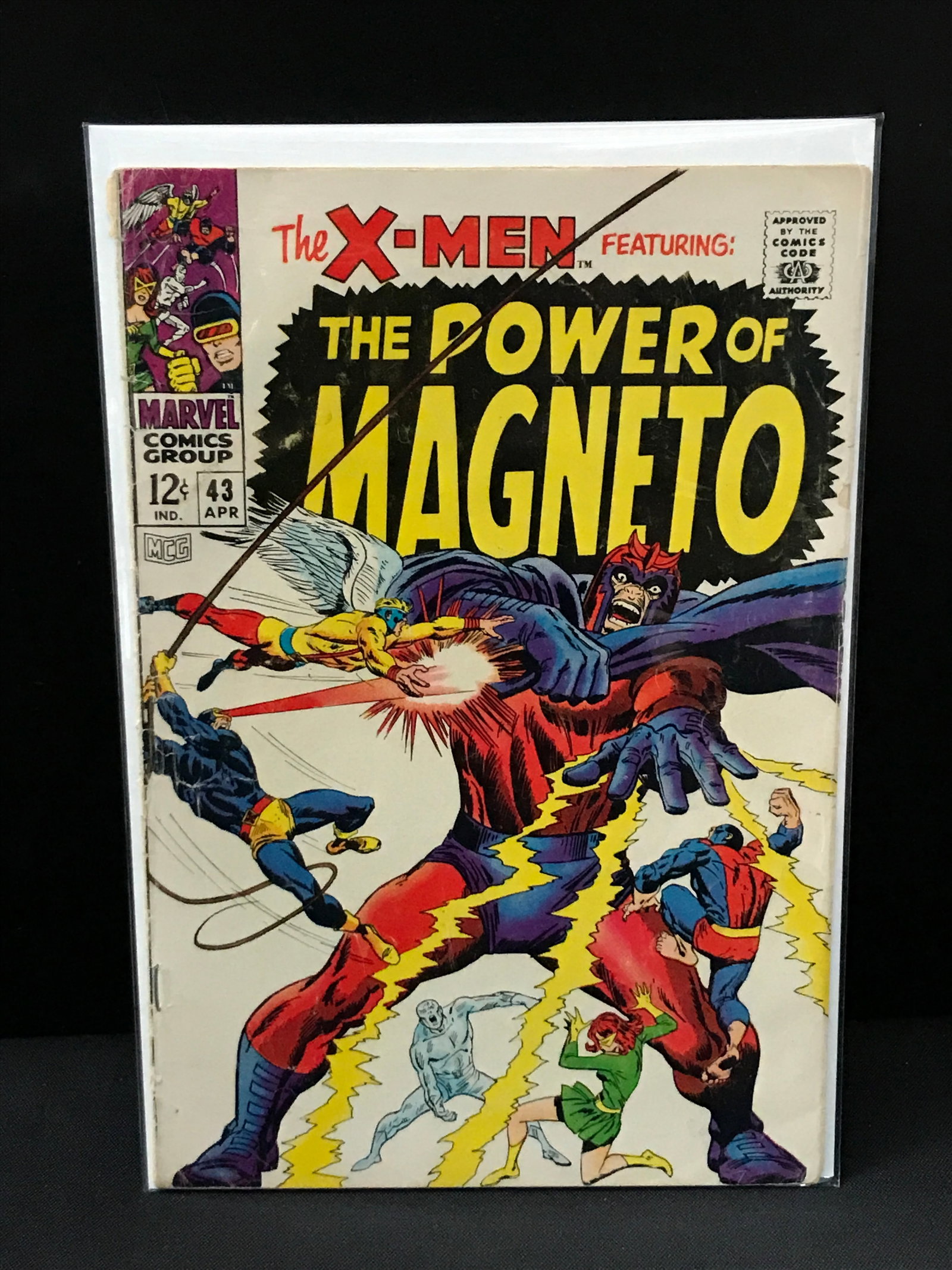 X-MEN #43 - MARVEL COMICS: Prices are in Canadian dollars