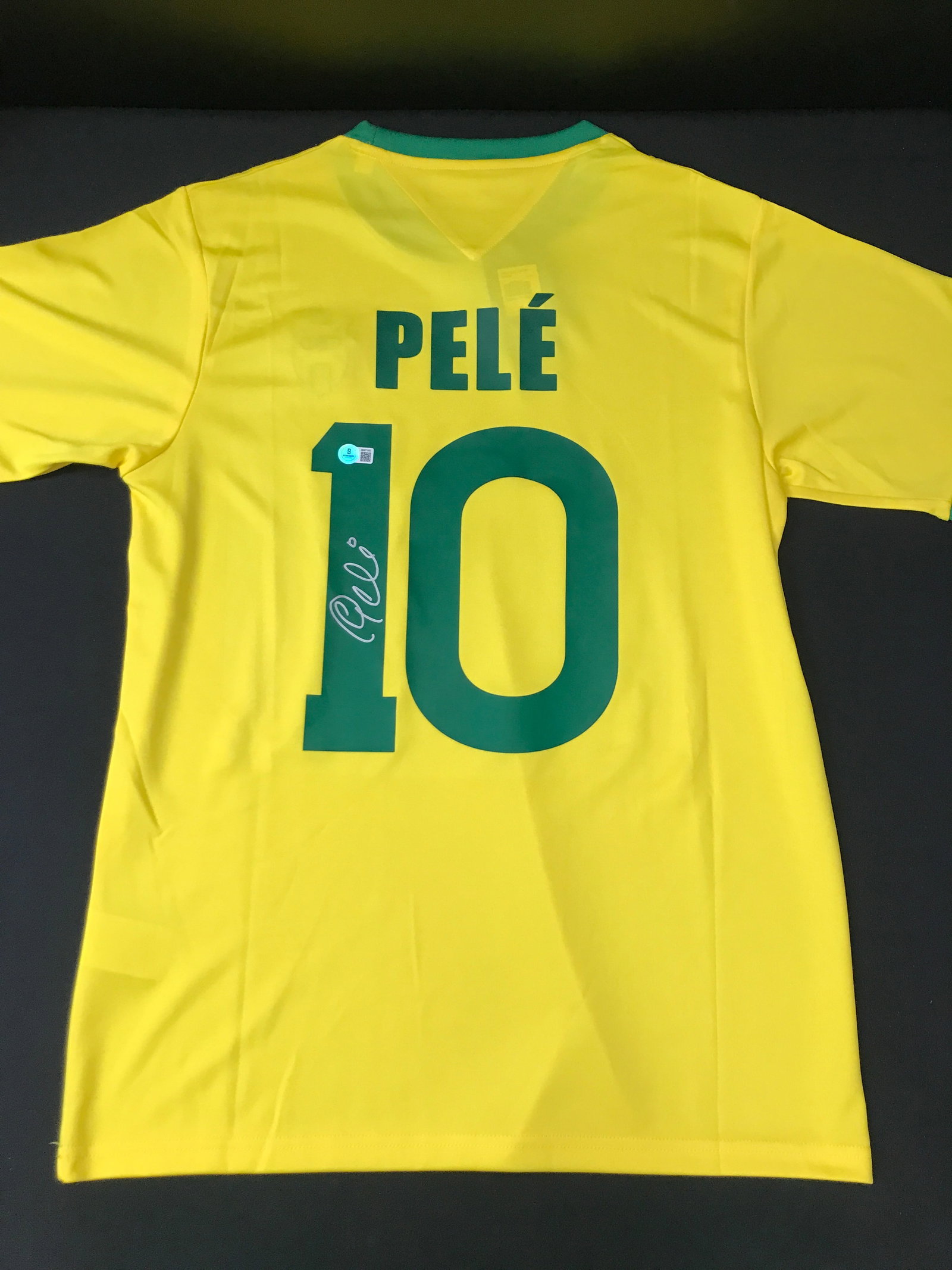 PELE SIGNED BRASIL SOCCER JERSEY - BECKETT COA (1 of 3)