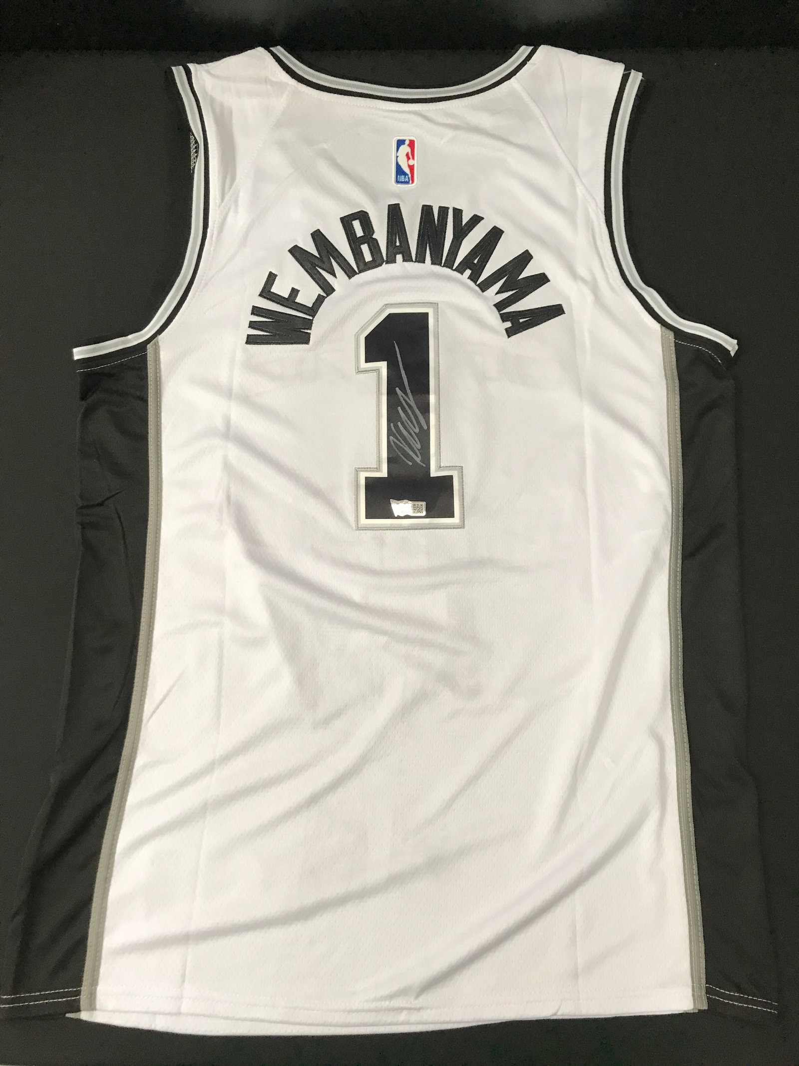 VICTOR WEMBANYAMA SIGNED SAN ANTONIO SPURS CUSTOM JERSEY - ACE COA: Prices are in Canadian dollars