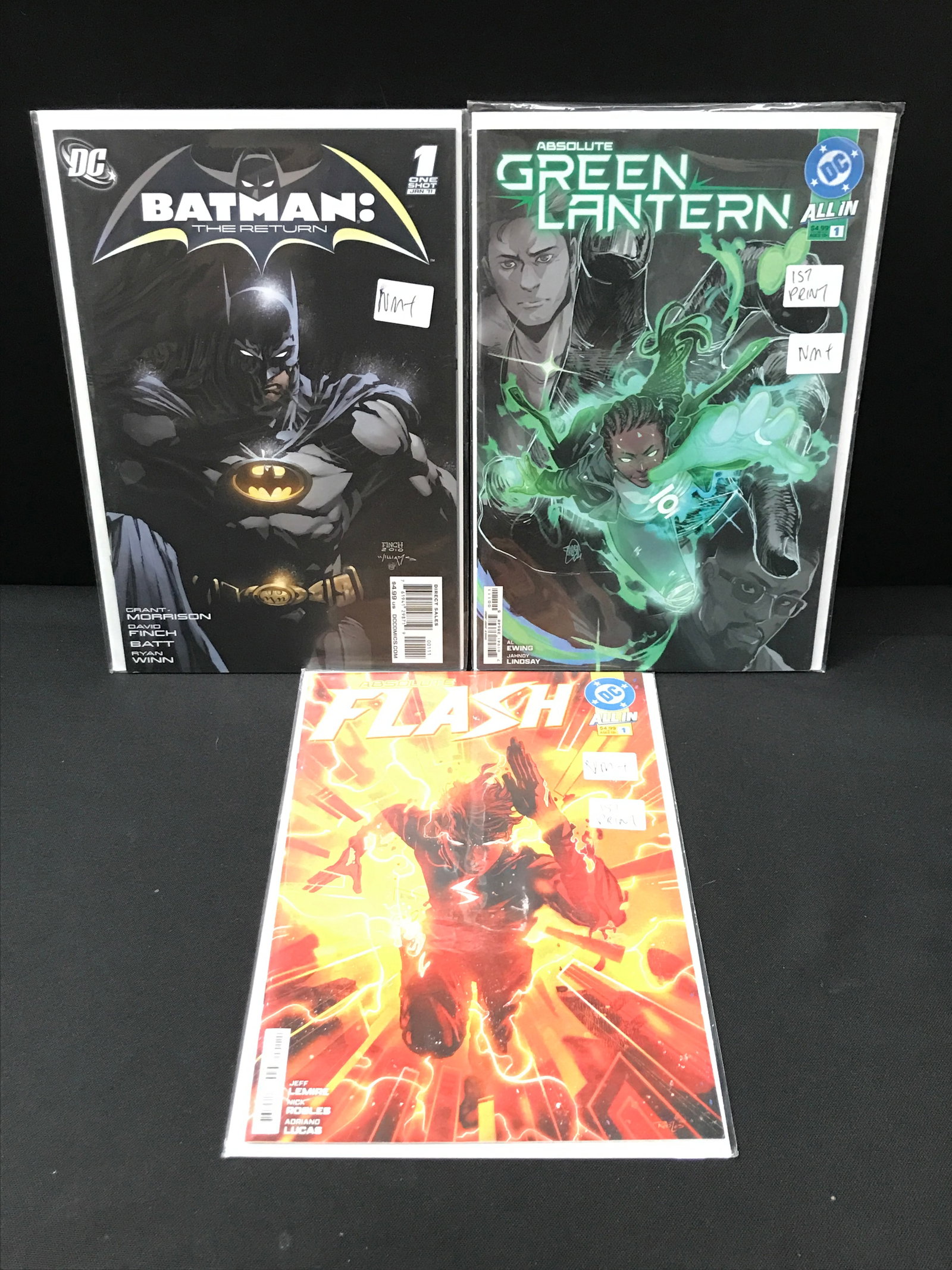 LOT OF 3 #1 COMICS INCLUDING BATMAN - DC COMICS: Prices are in Canadian dollars