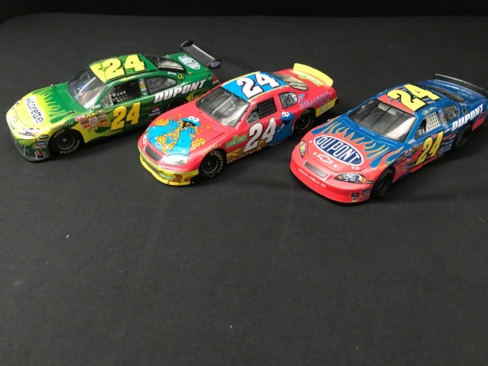 JEFF GORDON DIECAST RACING CAR LOT (1 of 2)