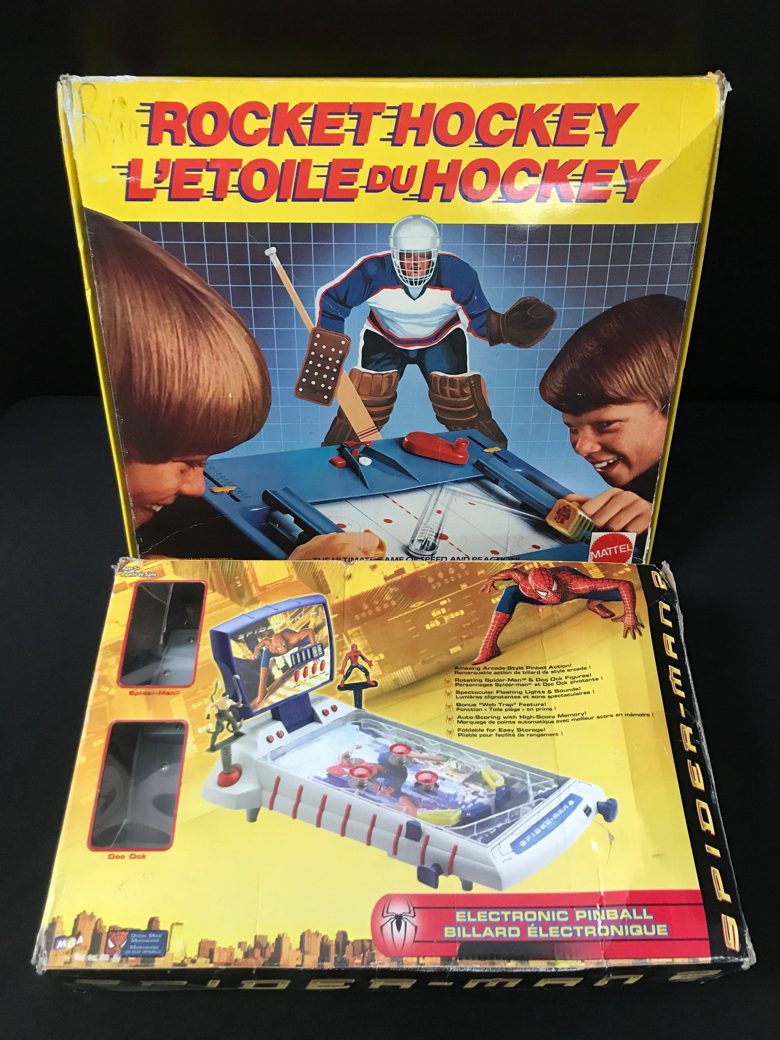 VINTAGE ELECTRONIC BOARD GAME LOT (ROCKET HOCKEY AND SPIDERMAN PINBALL): Prices are in Canadian dollars