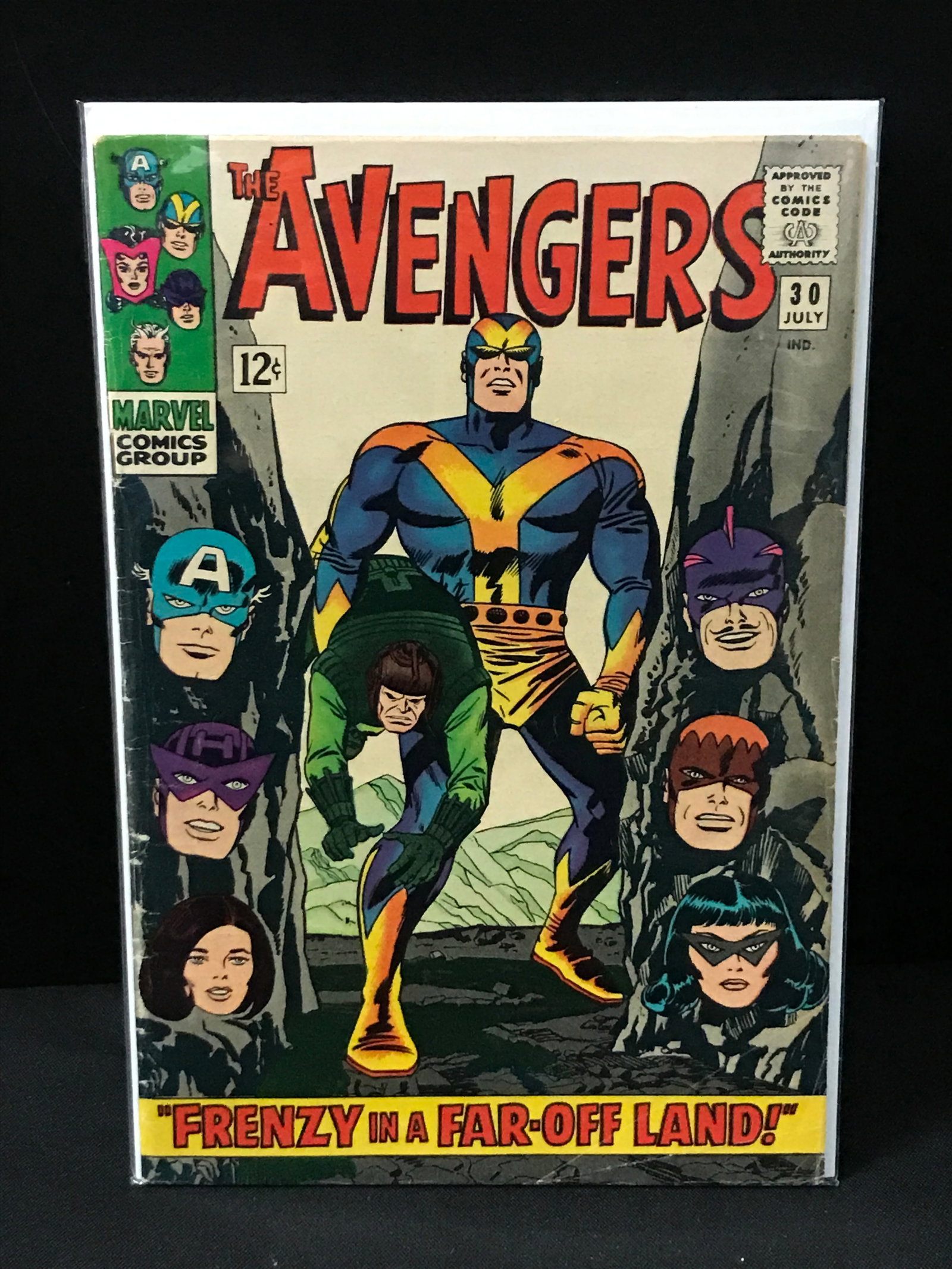 THE AVENGERS #30 - MARVEL COMICS (1 of 1)