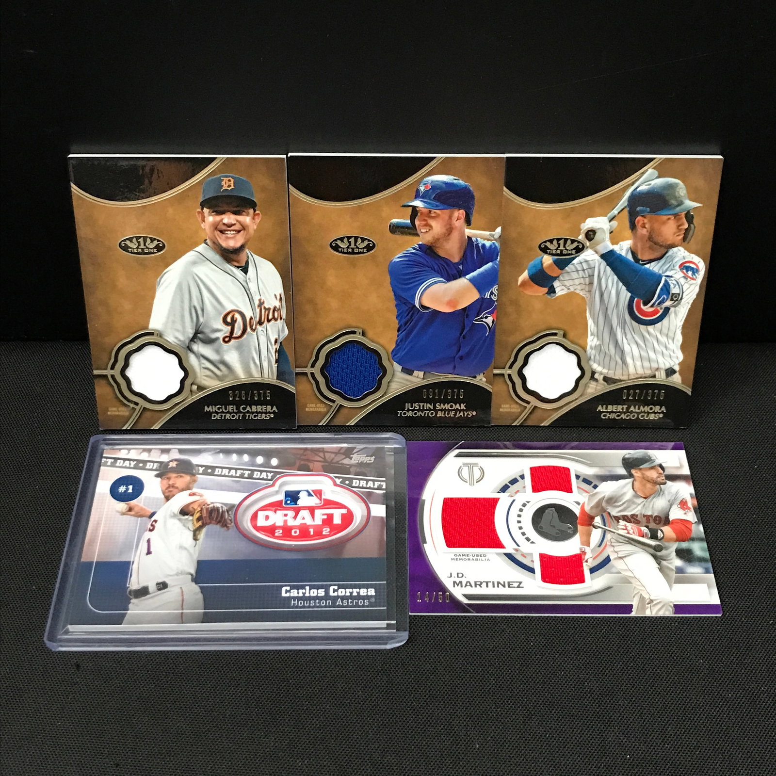 LOT OF 5 BASEBALL PATCH TRADING CARDS: Prices are in Canadian dollars