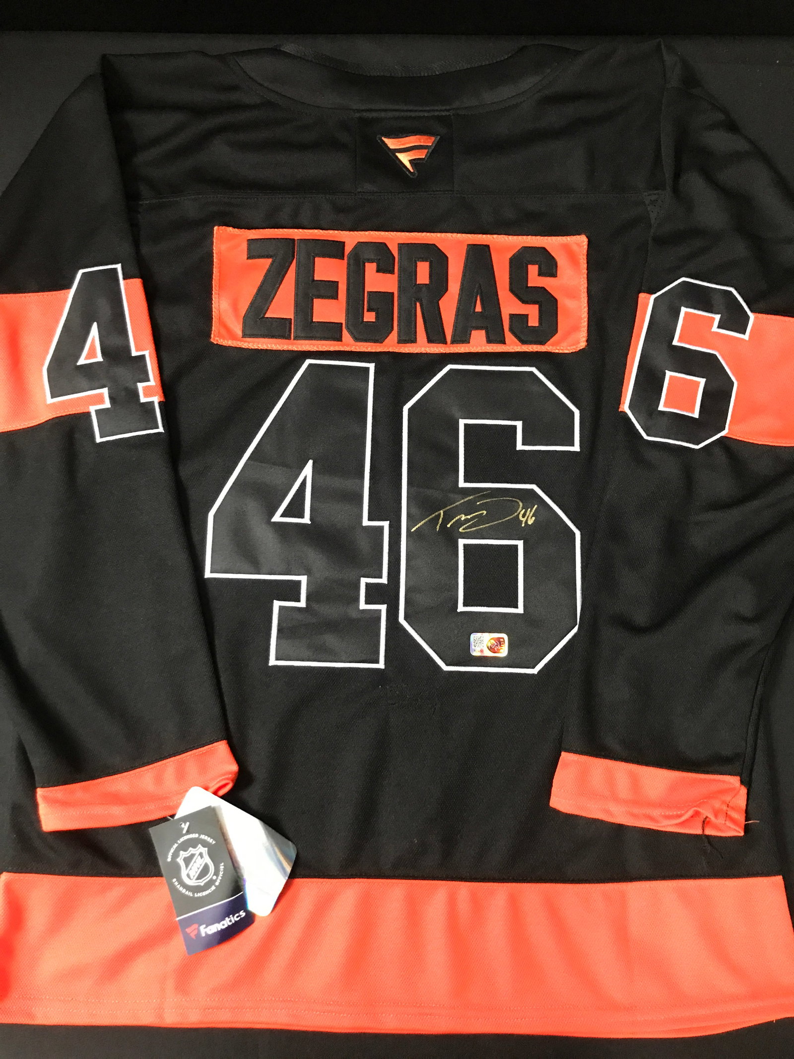 TREVOR ZEGRAS SIGNED PHILADELPHIA FLYERS CUSTOM HOCKEY JERSEY - ELITE COA: Prices are in Canadian dollars