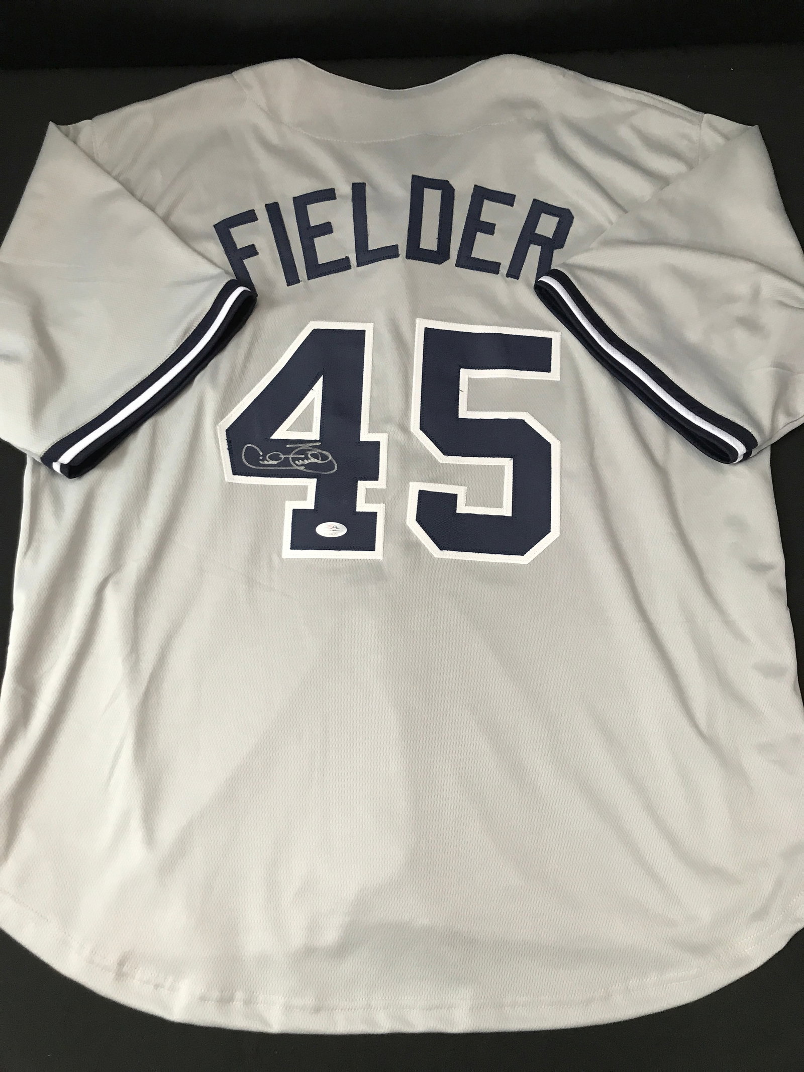 CECIL FIELDER SIGNE NEW YORK JERSEY - JSA COA: Prices are in Canadian dollars