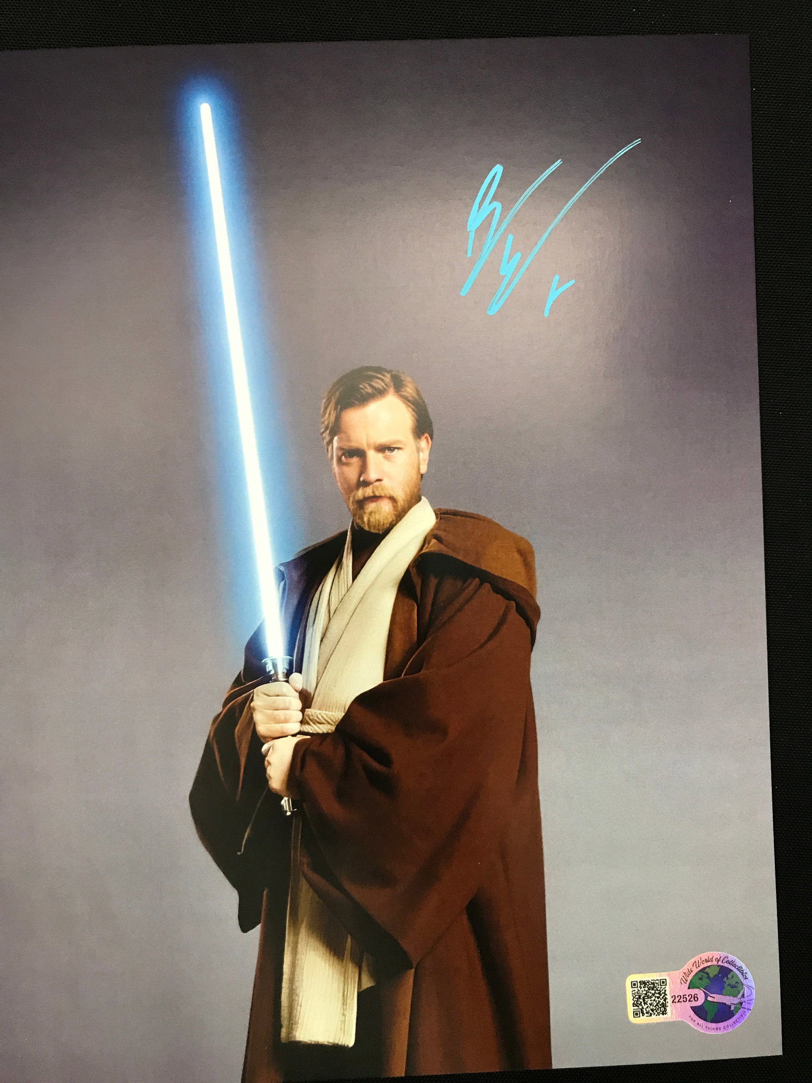 EWAN MCGREGOR SIGNED OBI-WAN KENOBI STAR WARS 8X10 - WWOC COA: Prices are in Canadian dollars
