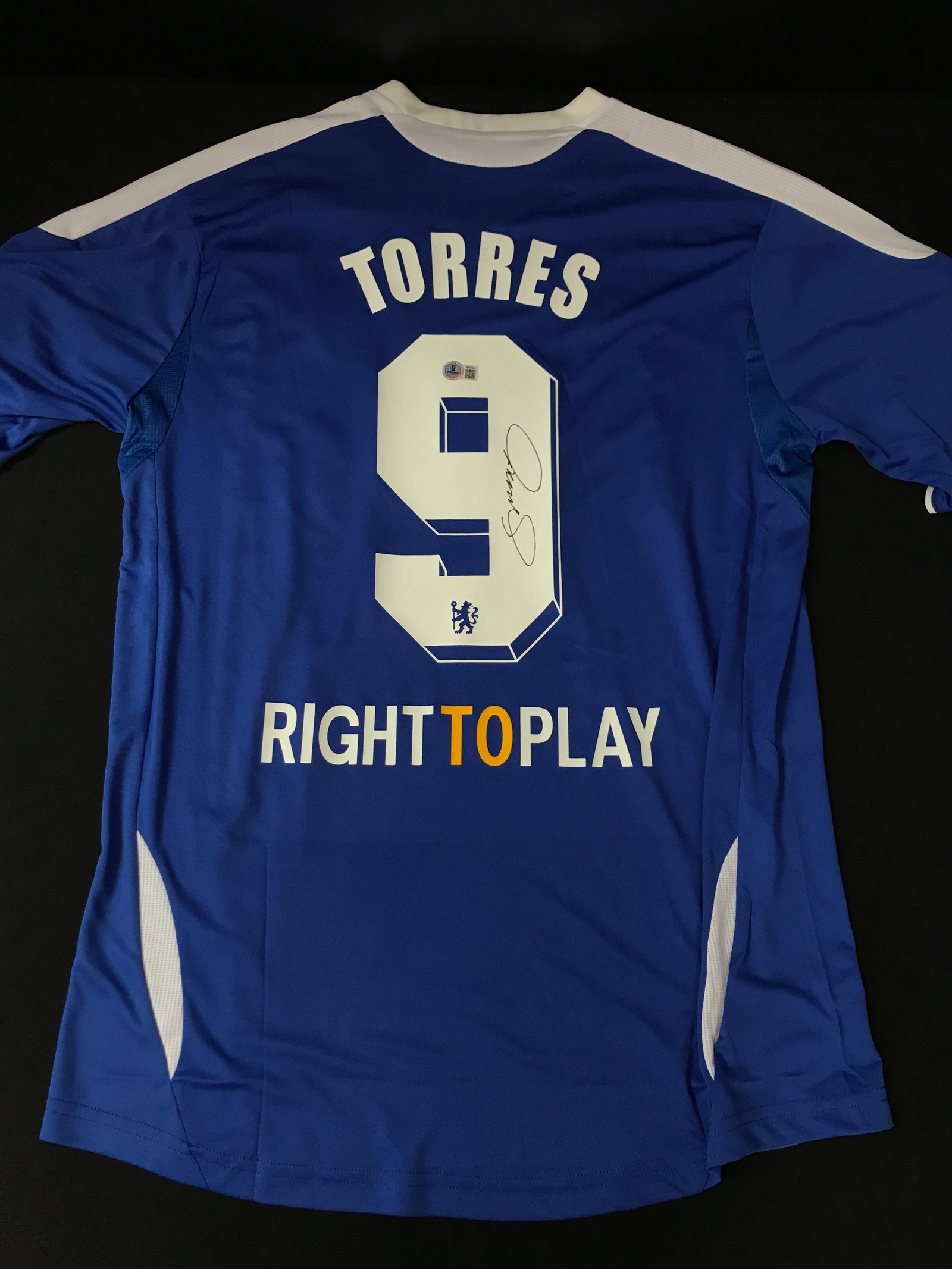 FERNANDO TORES SIGNED CHELSEA SOCCER JERSEY - BECKETT COA: Prices are in Canadian dollars