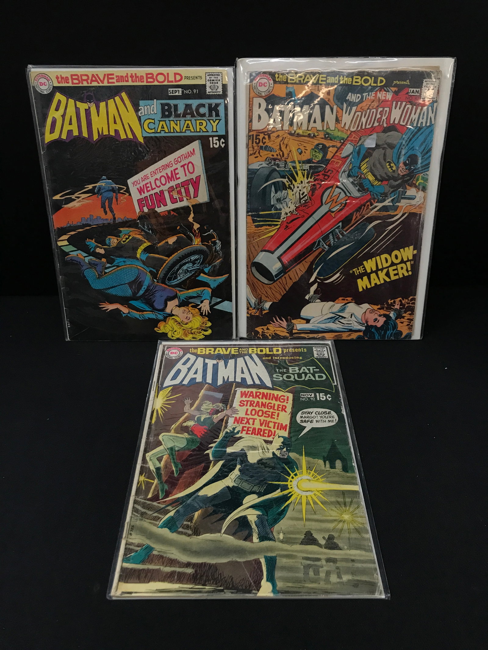 LOT OF 3 BRAVE AND THE BOLD PRESENTS COMICS- DC COMICS: Prices are in Canadian dollars