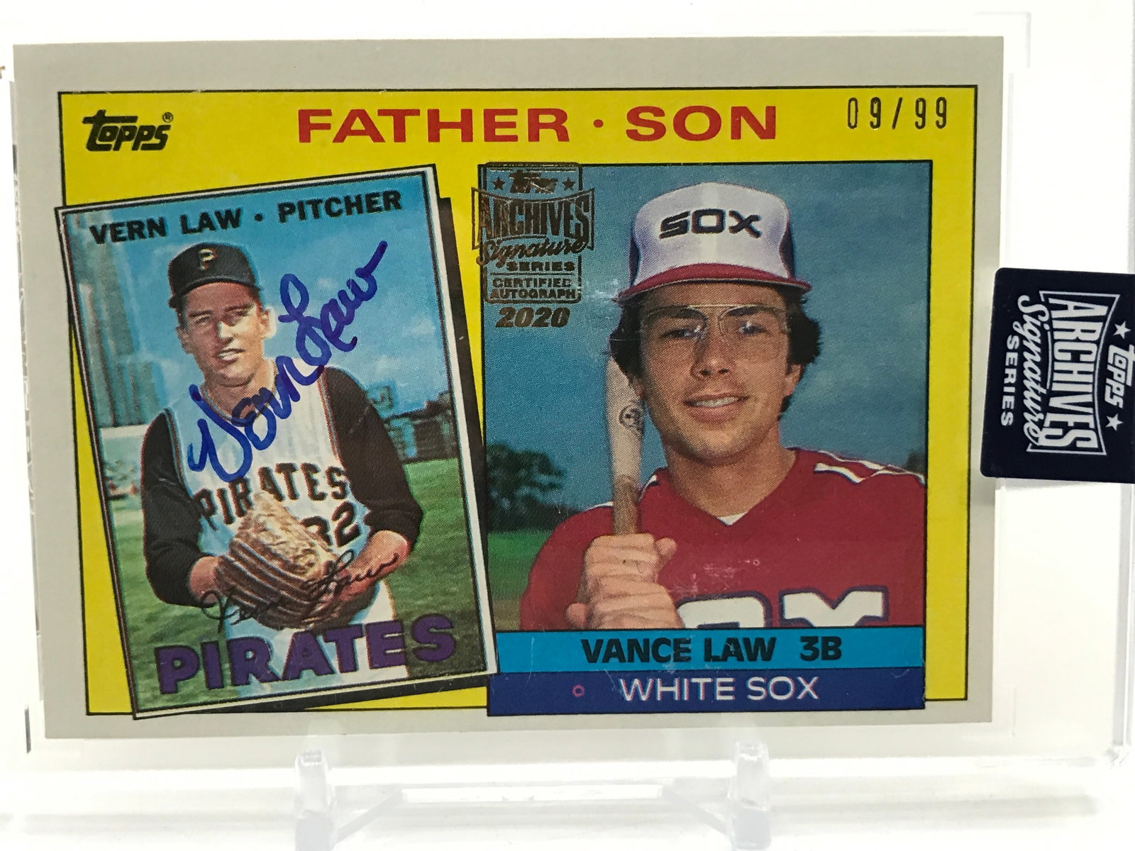 1985 TOPPS ARCHIVES SIGNATURE VERN LAW AUTO 9/99: Prices are in Canadian dollars