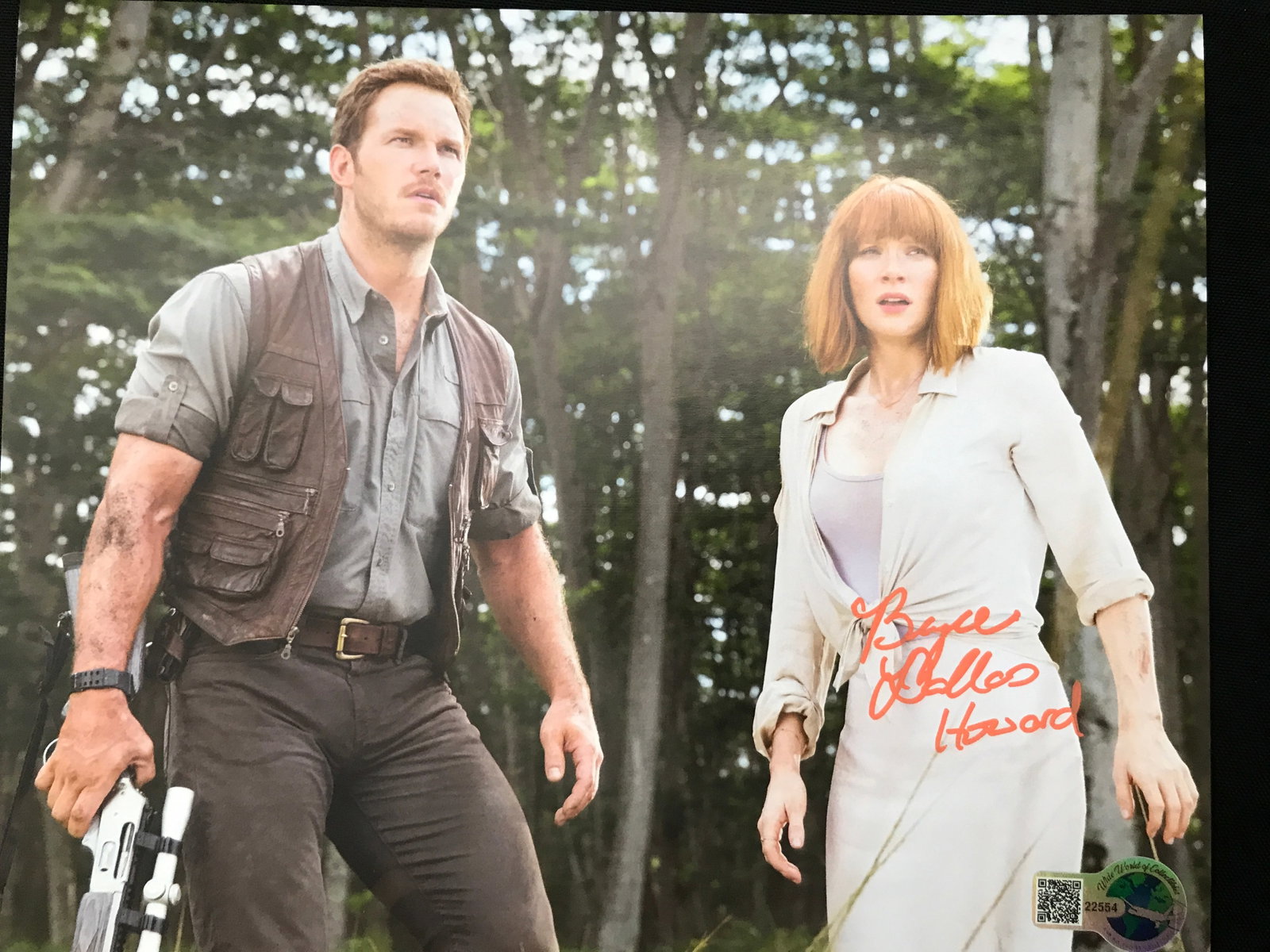 BRYCE DALLAS HOWARD SIGNED JURASSIC PARK 8X10 - WWOC COA: Prices are in Canadian dollars
