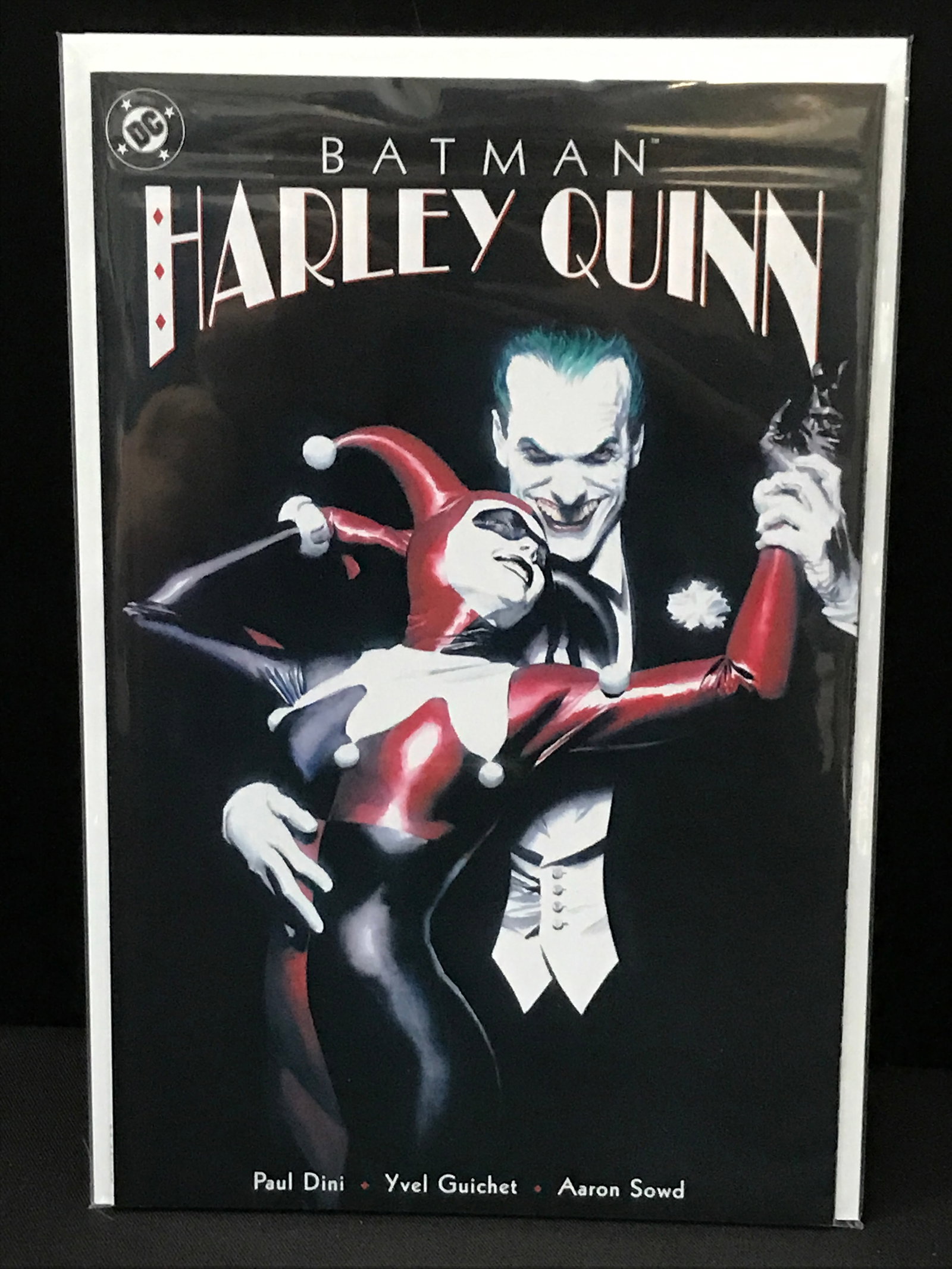 DC COMICS BATMAN HARLEY QUINN NO.1: Prices are in Canadian dollars